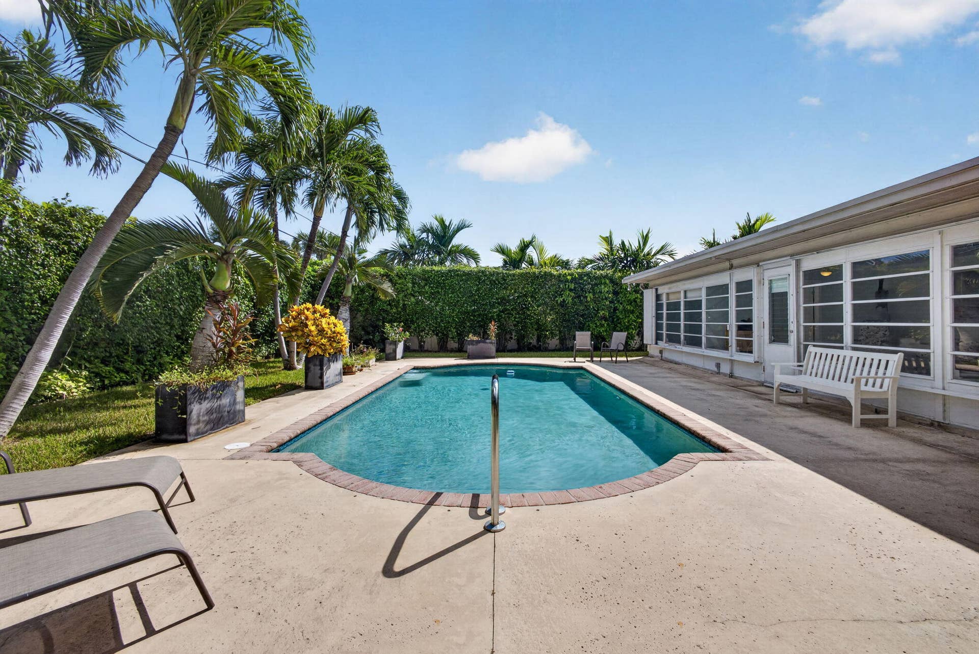 128 VASSAR Drive, Lake Worth Beach, FL 33460 63-web-or-mls-5D1A5574