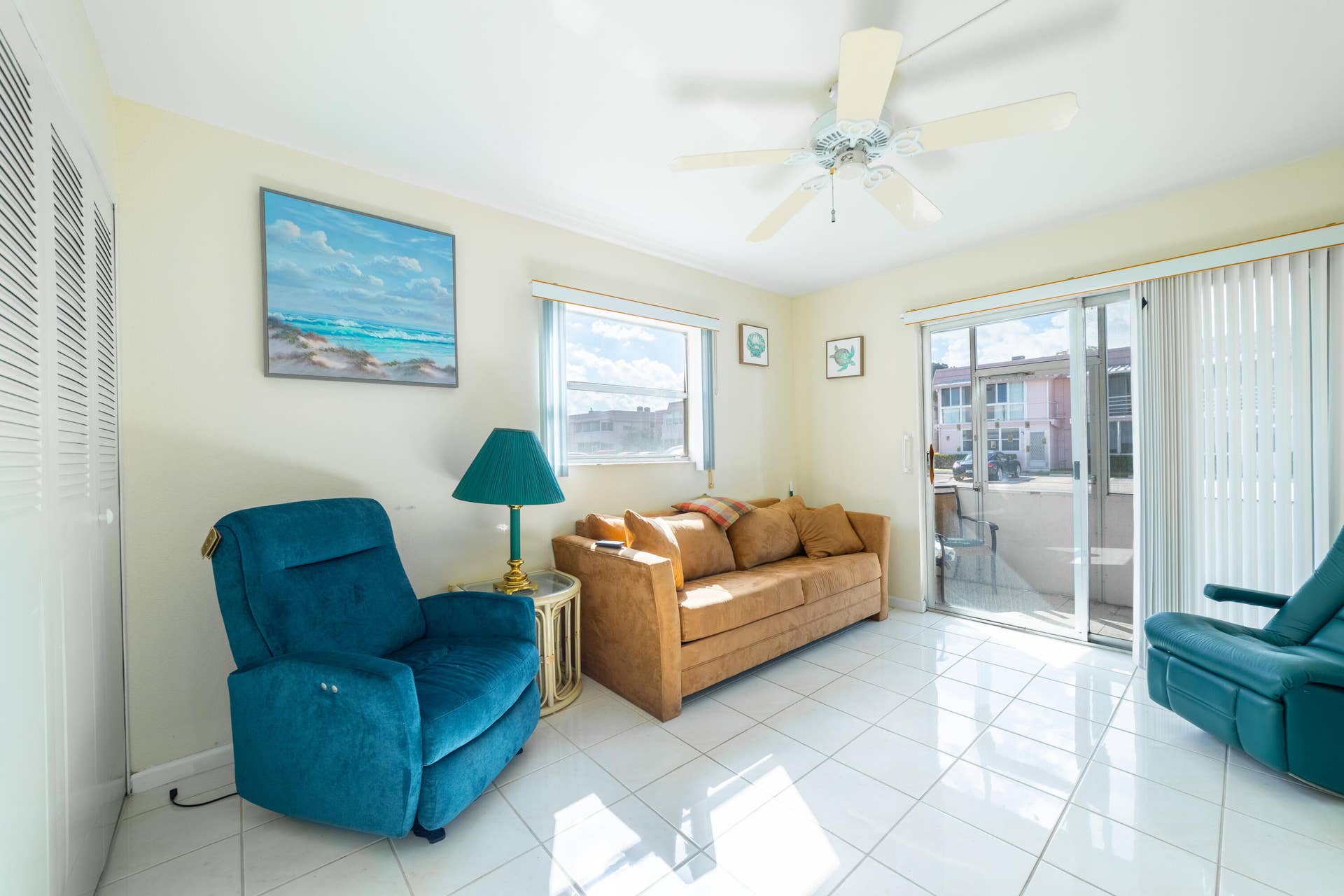 305 Saxony G, Delray Beach, FL 33446 Den