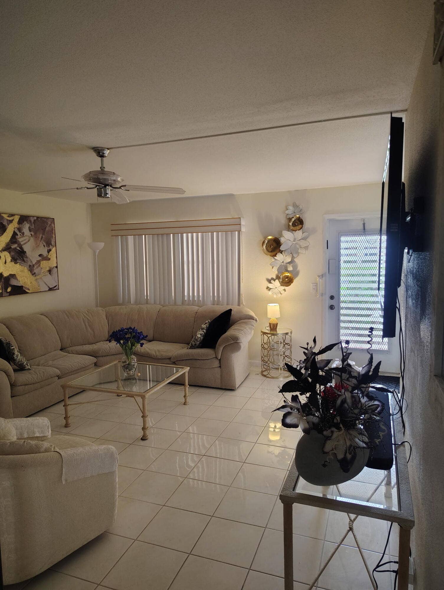 305 Saxony G, Delray Beach, FL 33446 IMG_20250304_110139756_HDR