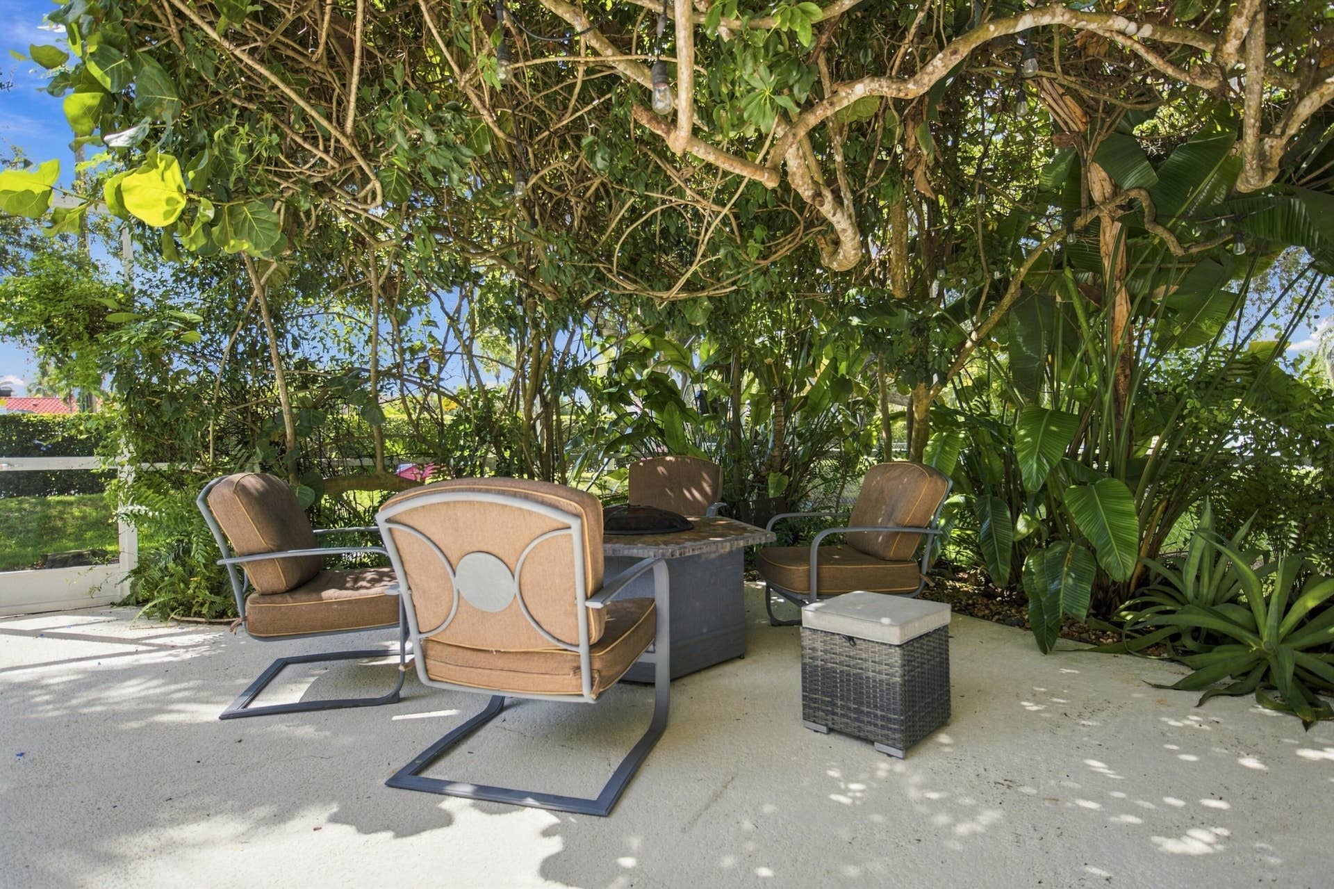 20104 NW 9TH Drive, Pembroke Pines, FL 33029 28-print-IMG_9304