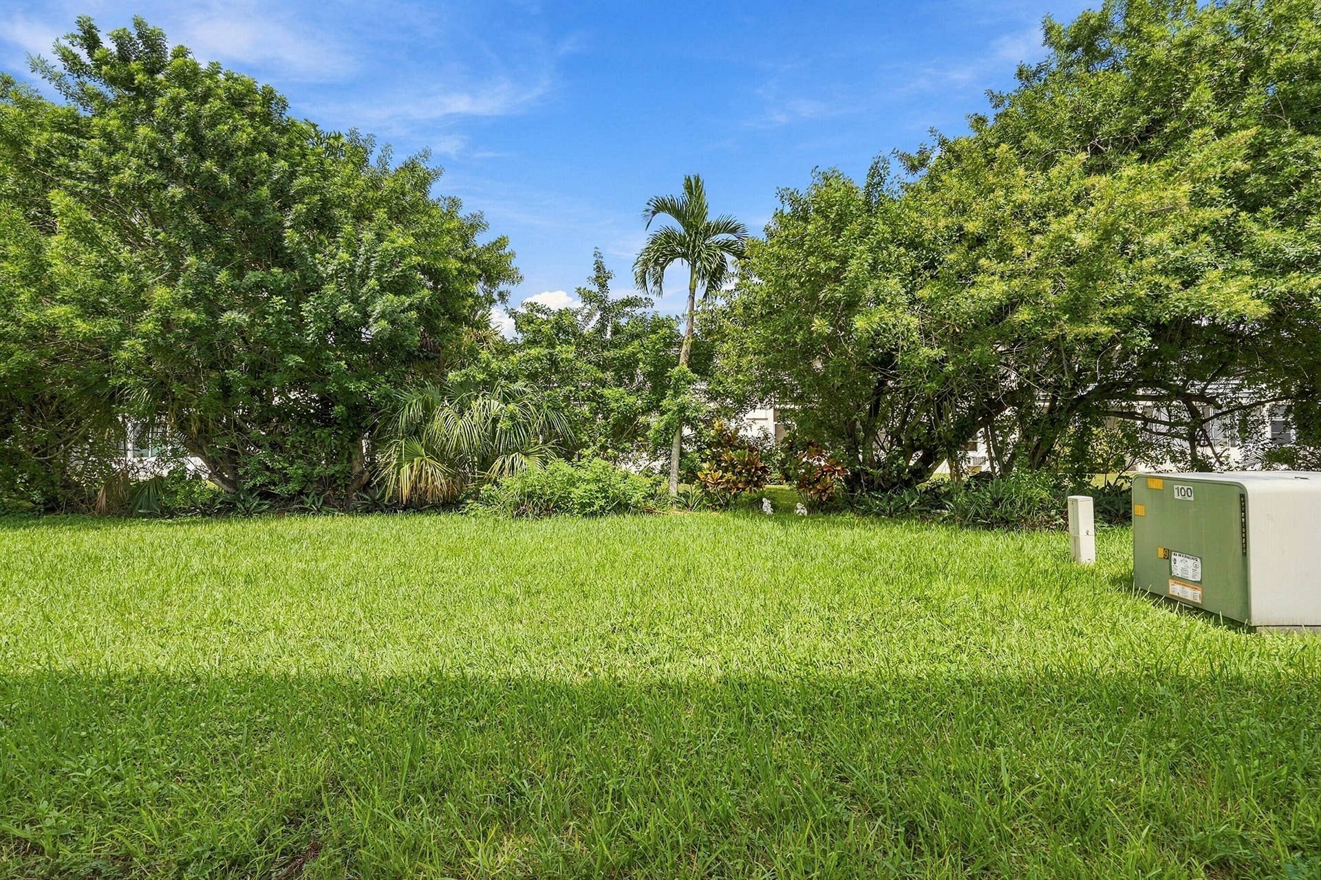 85 KINGSWOOD E, West Palm Beach, FL 33417 14_dsc06411
