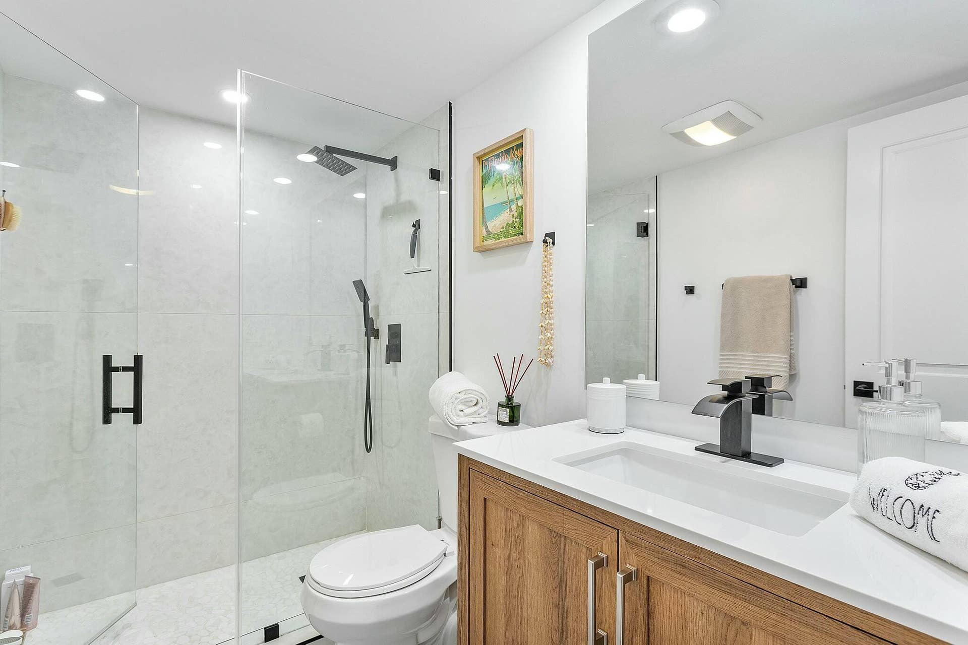 330 N Federal Highway, #211, Deerfield Beach, FL 33441 Primary Bathroom