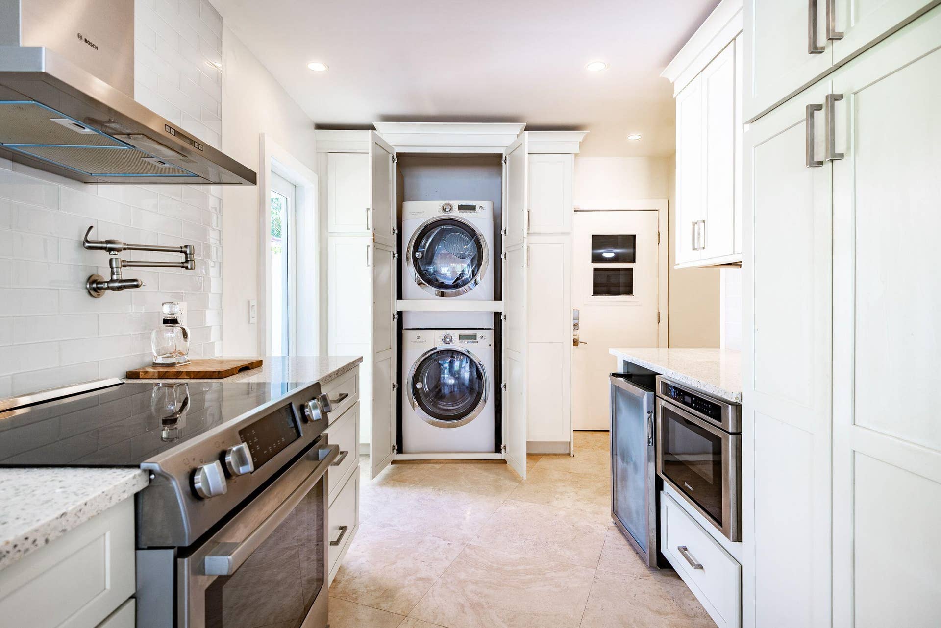 1141 BANYAN Road, Boca Raton, FL 33432 Laundry
