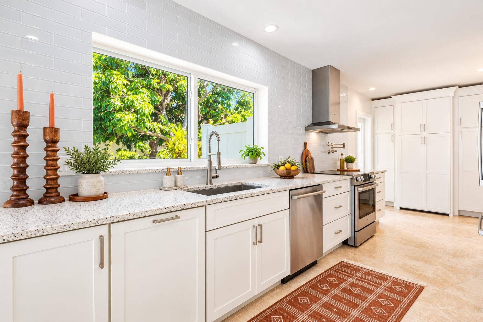 1141 BANYAN Road, Boca Raton, FL 33432 Kitchen