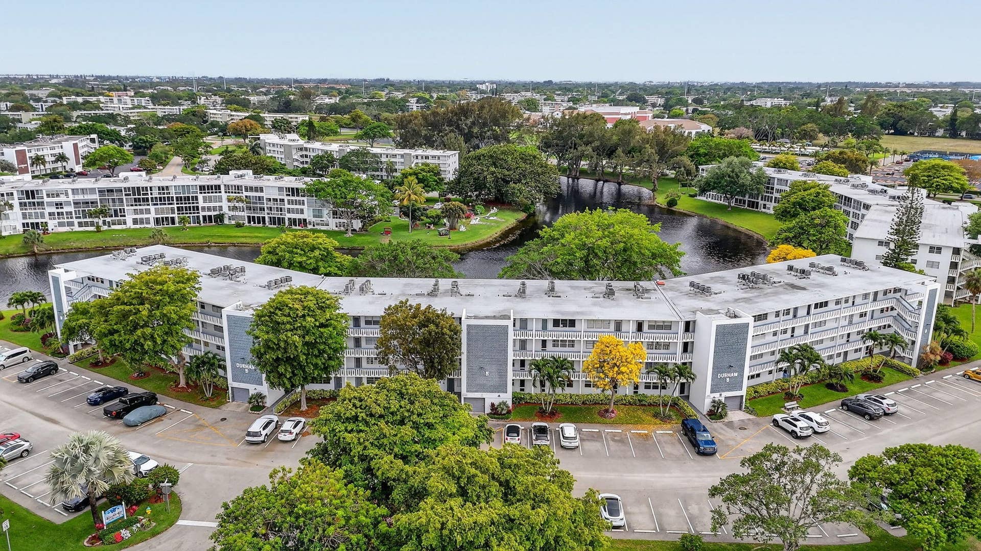 4038 DURHAM B, Deerfield Beach, FL 33442 32-web-or-mls-DJI_20260331042954_0426_D_