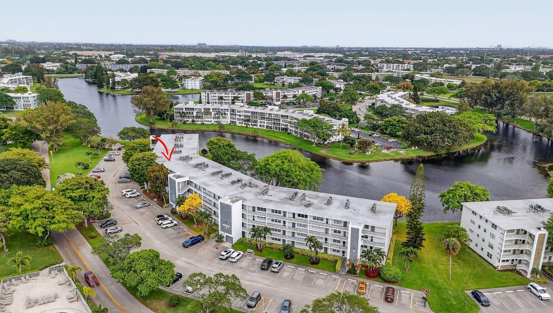 4038 DURHAM B, Deerfield Beach, FL 33442 34-web-or-mls-DJI_20260331043012_0436_D_