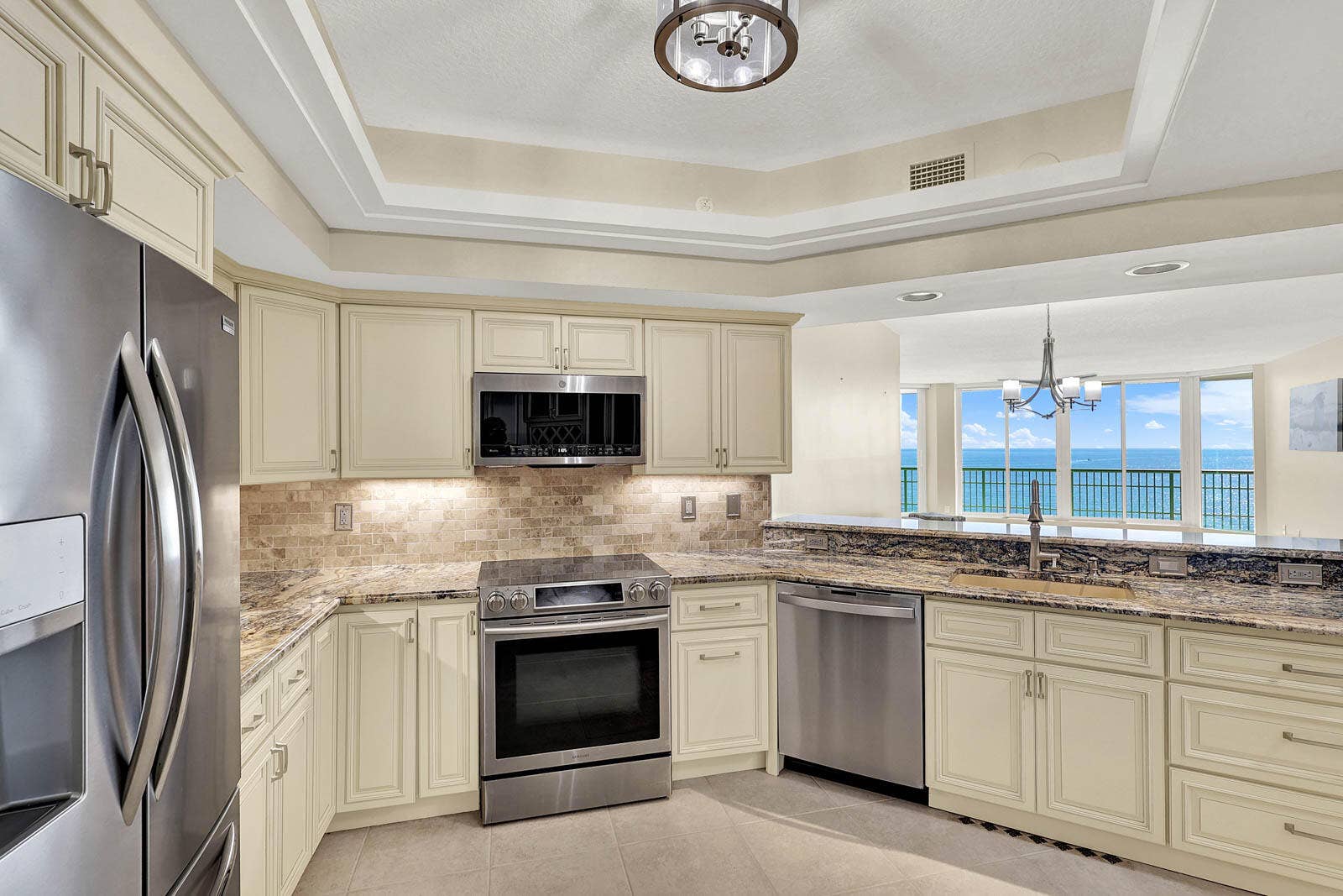 8600 S OCEAN Drive, #1105, Jensen Beach, FL 34957 1105_Regency-10