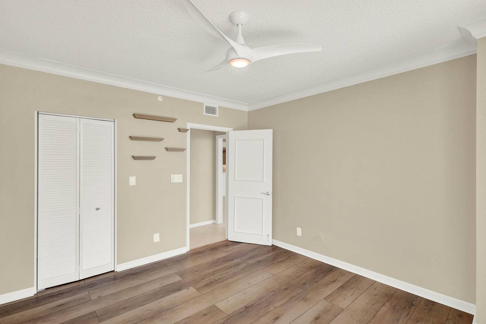 8600 S OCEAN Drive, #1105, Jensen Beach, FL 34957 1105_Regency-27
