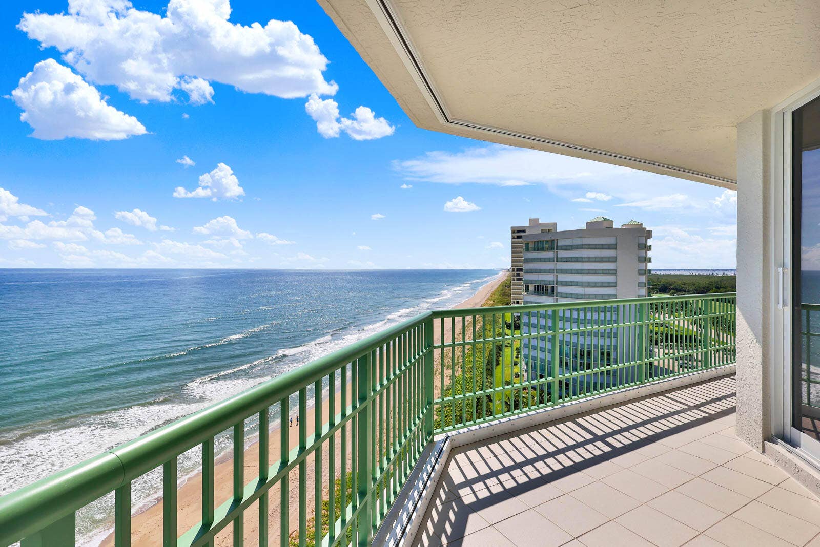 8600 S OCEAN Drive, #1105, Jensen Beach, FL 34957 1105_Regency-38
