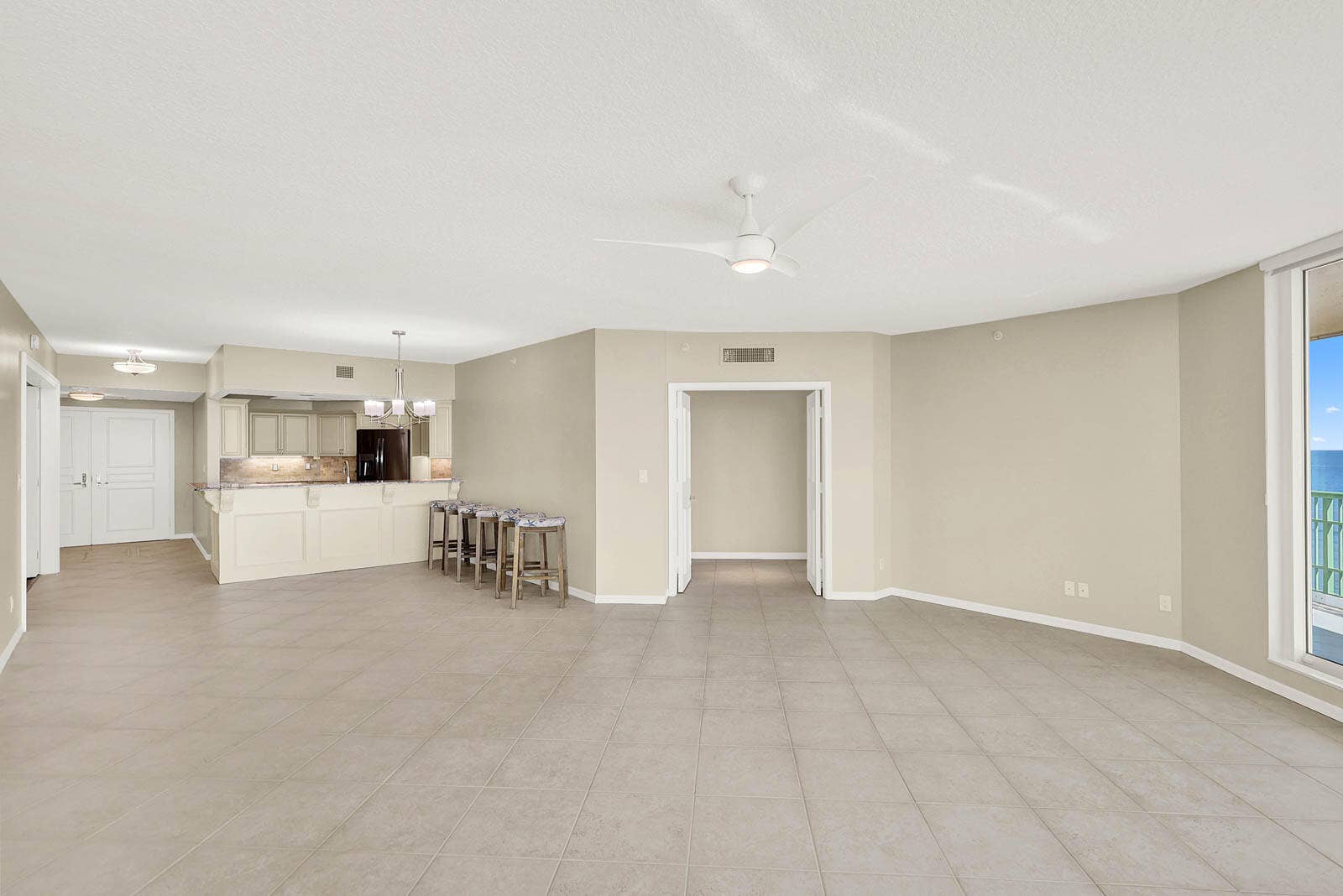 8600 S OCEAN Drive, #1105, Jensen Beach, FL 34957 1105_Regency-15