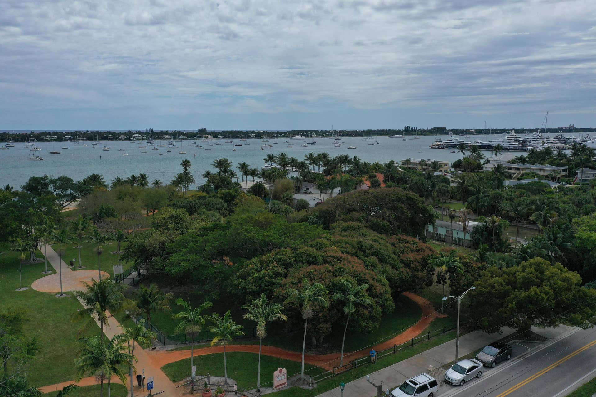 5015 N FLAGLER Drive, West Palm Beach, FL 33407 52f0bbb2297af7c4a38b4af29343e4b4