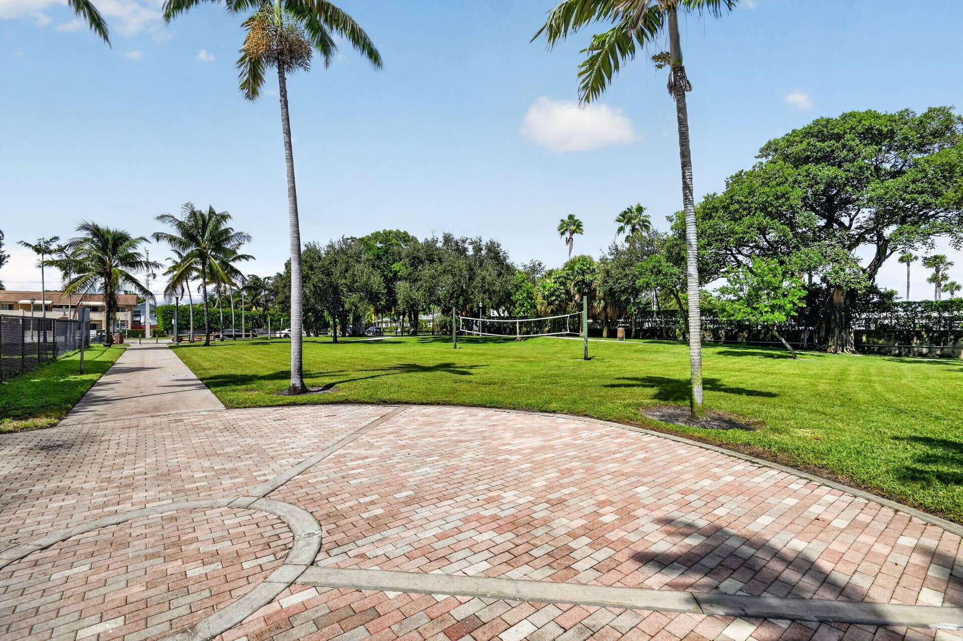 5015 N FLAGLER Drive, West Palm Beach, FL 33407 Osprey Park