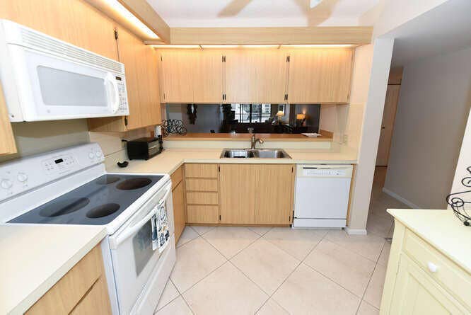 1401 Tidal Pointe Blvd Apt 202-small-005