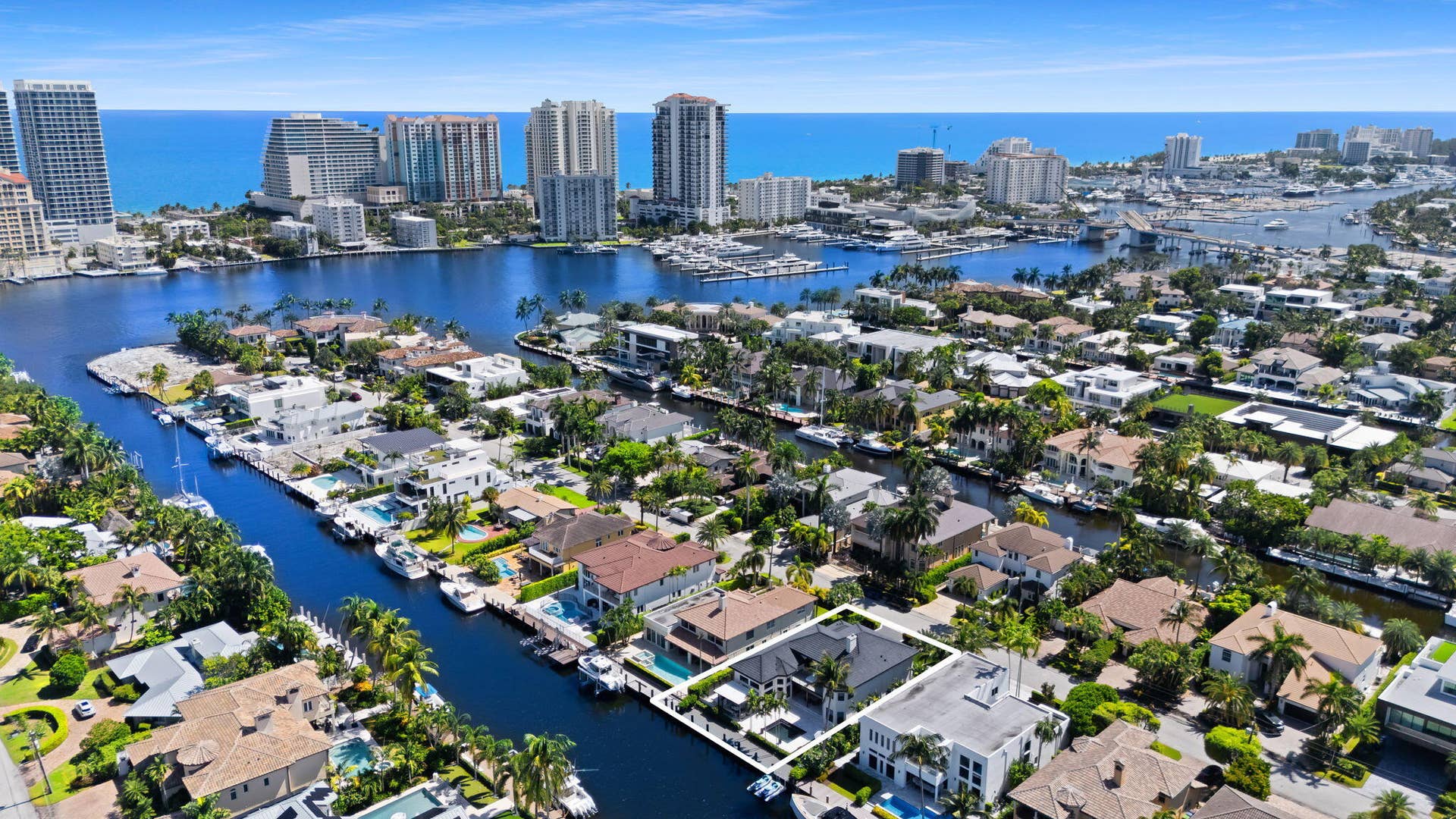 2525 SEA ISLAND Drive, Fort Lauderdale, FL 33301 3-web-or-mls-DJI_20261005134849_0583_D