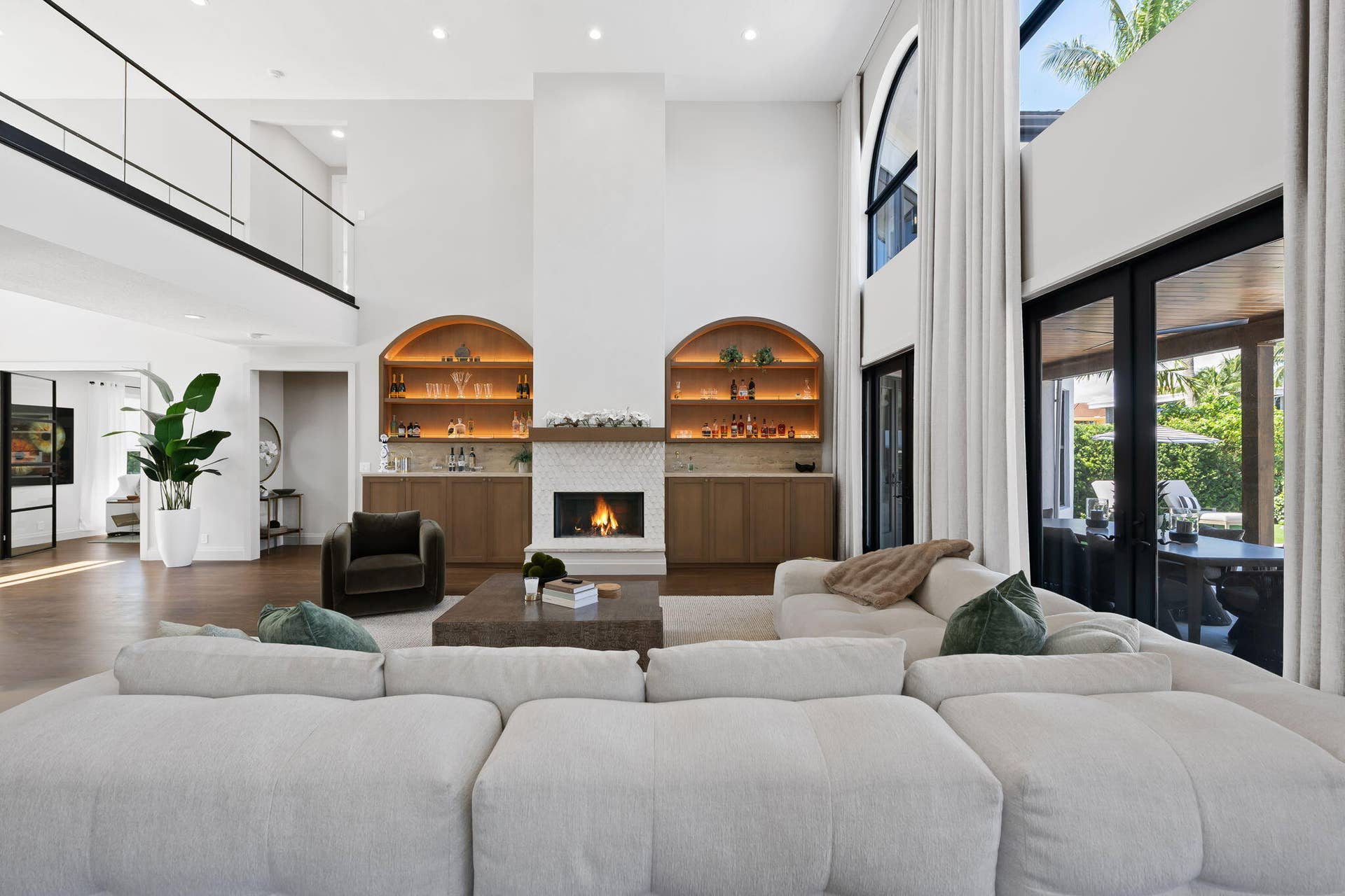 2525 SEA ISLAND Drive, Fort Lauderdale, FL 33301 33-web-or-mls-DSC_5352