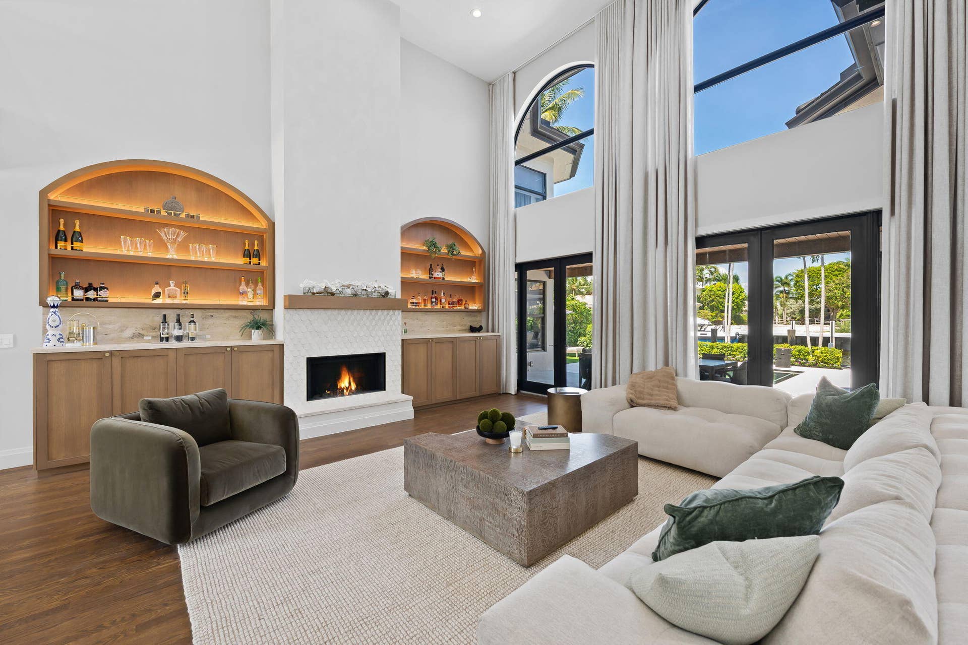 2525 SEA ISLAND Drive, Fort Lauderdale, FL 33301 37-web-or-mls-DSC_5371