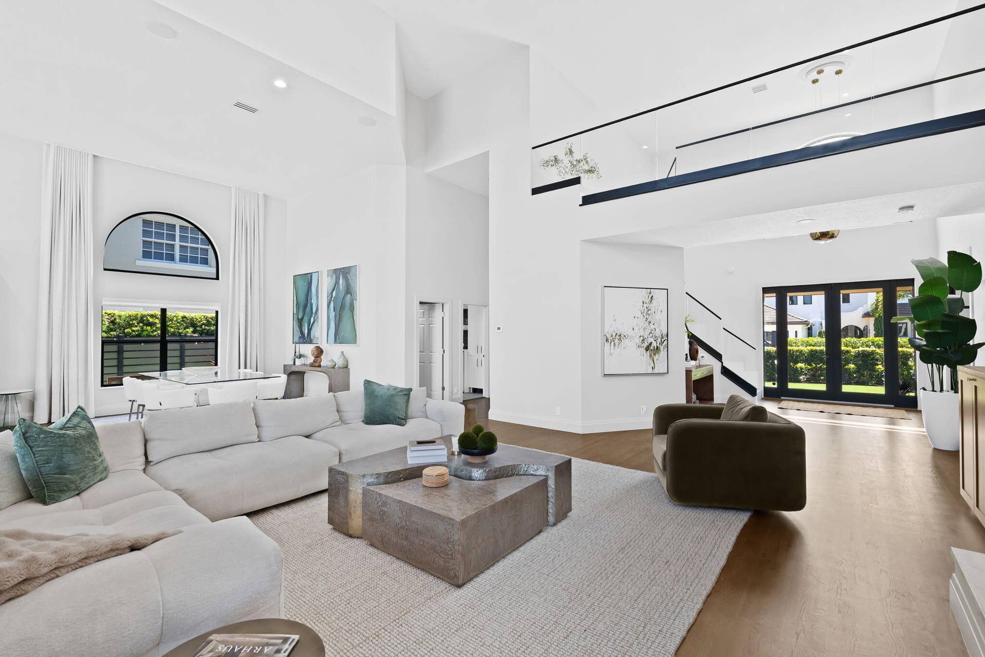 2525 SEA ISLAND Drive, Fort Lauderdale, FL 33301 39-web-or-mls-DSC_5380