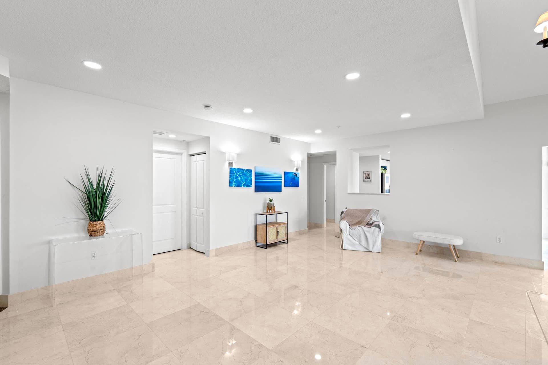 309 E OCEAN Avenue, #304, Lantana, FL 33462 20240712140455136718000000-o