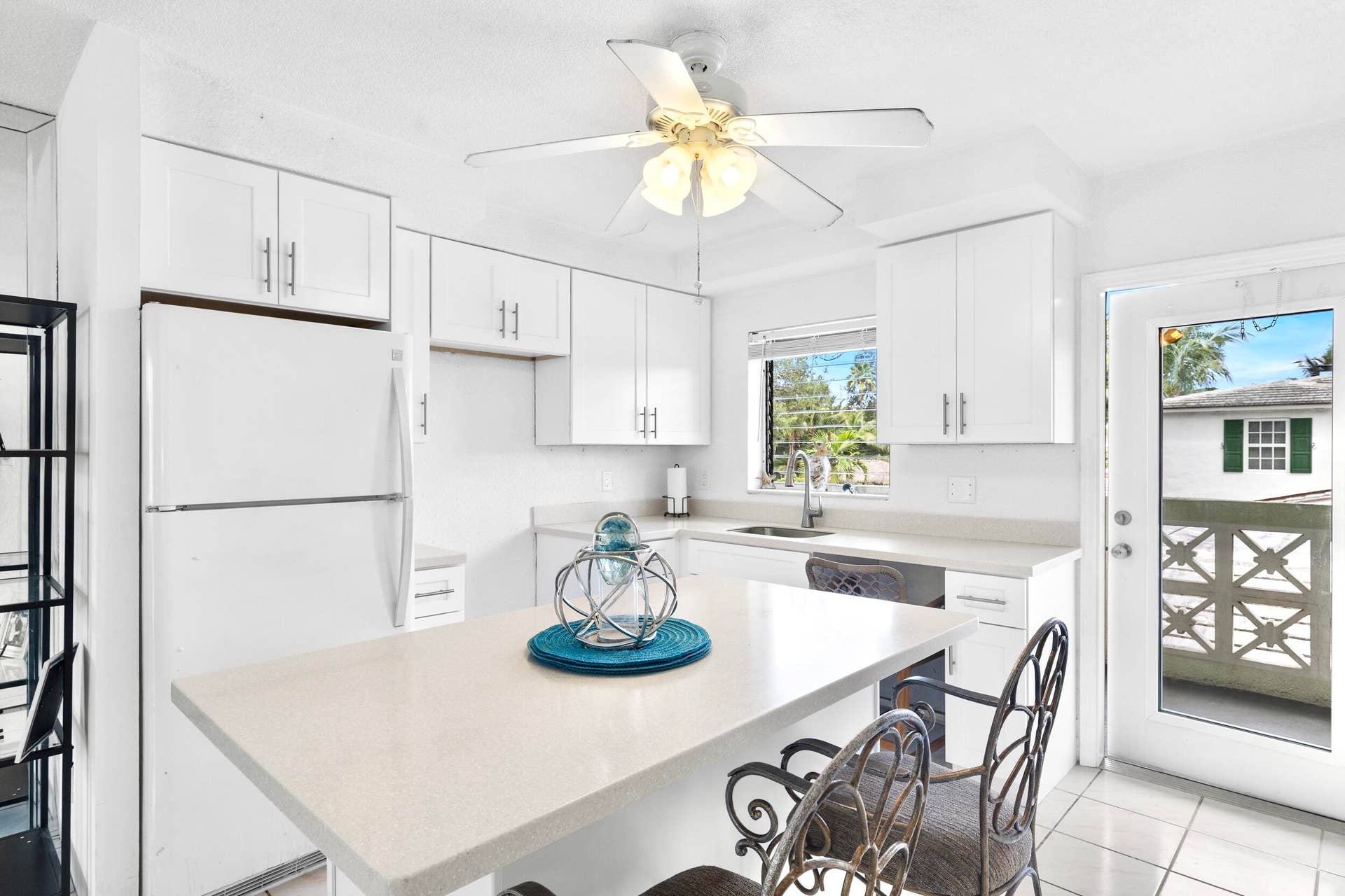 1000 SE 4th Street, #206, Fort Lauderdale, FL 33301 5_453a0532