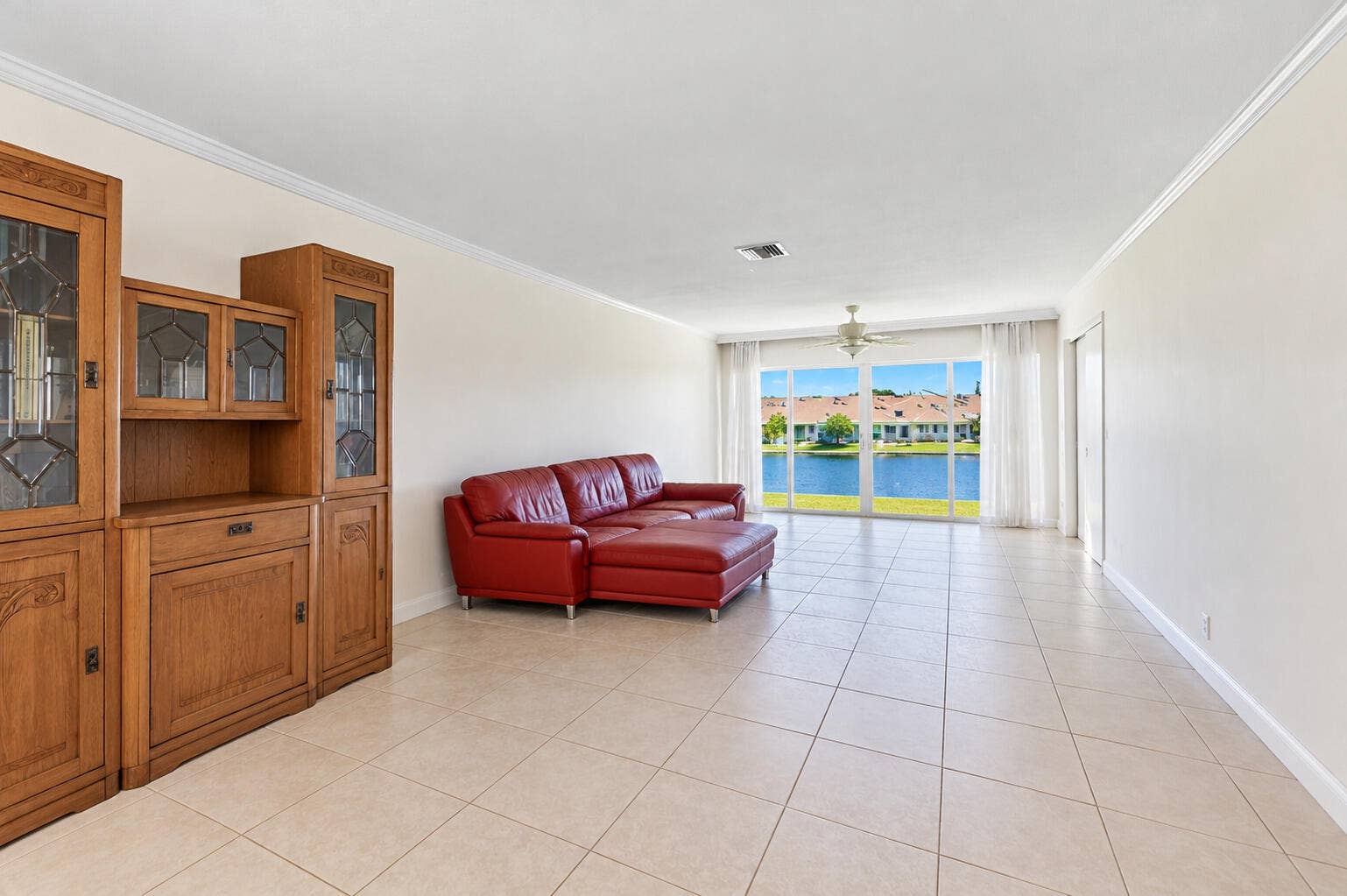 5606 Via Delray Boulevard, #D, Delray Beach, FL 33484 04 - Living Room
