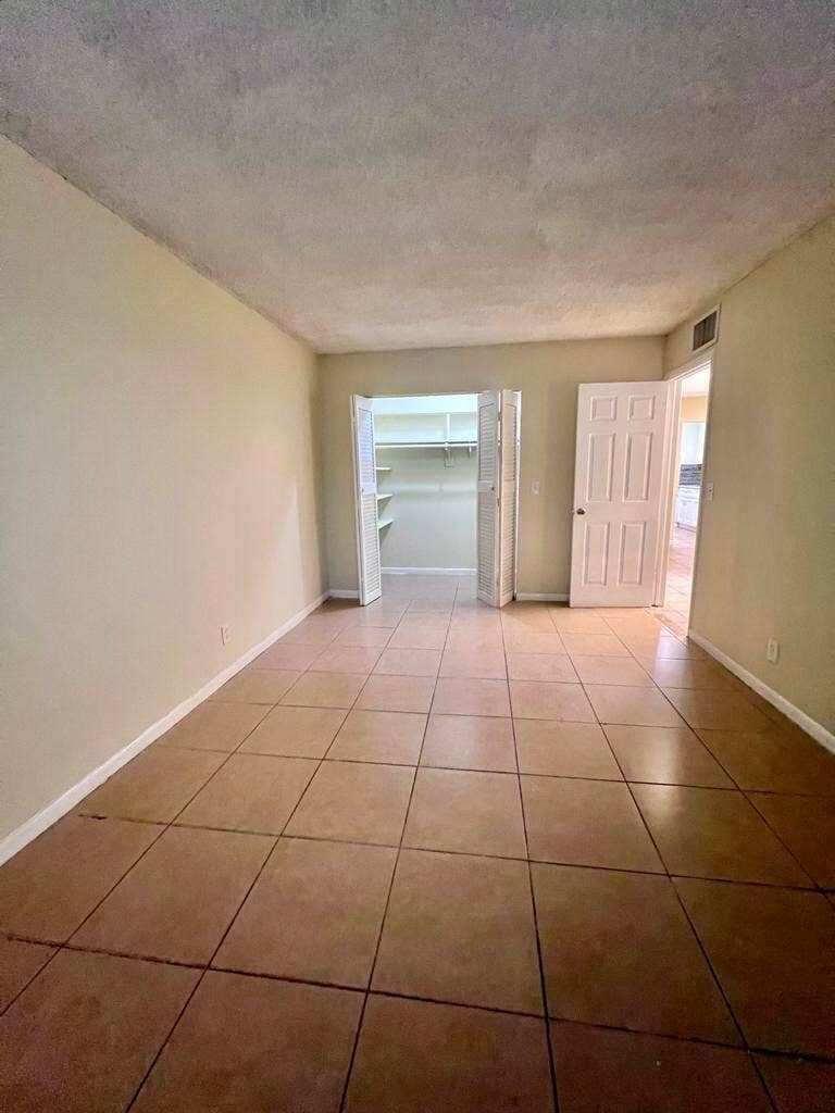 645 SW 20TH Court, #0020, Delray Beach, FL 33445 5e4ef1ea-afab-40b8-aa41-d99e9e6617df