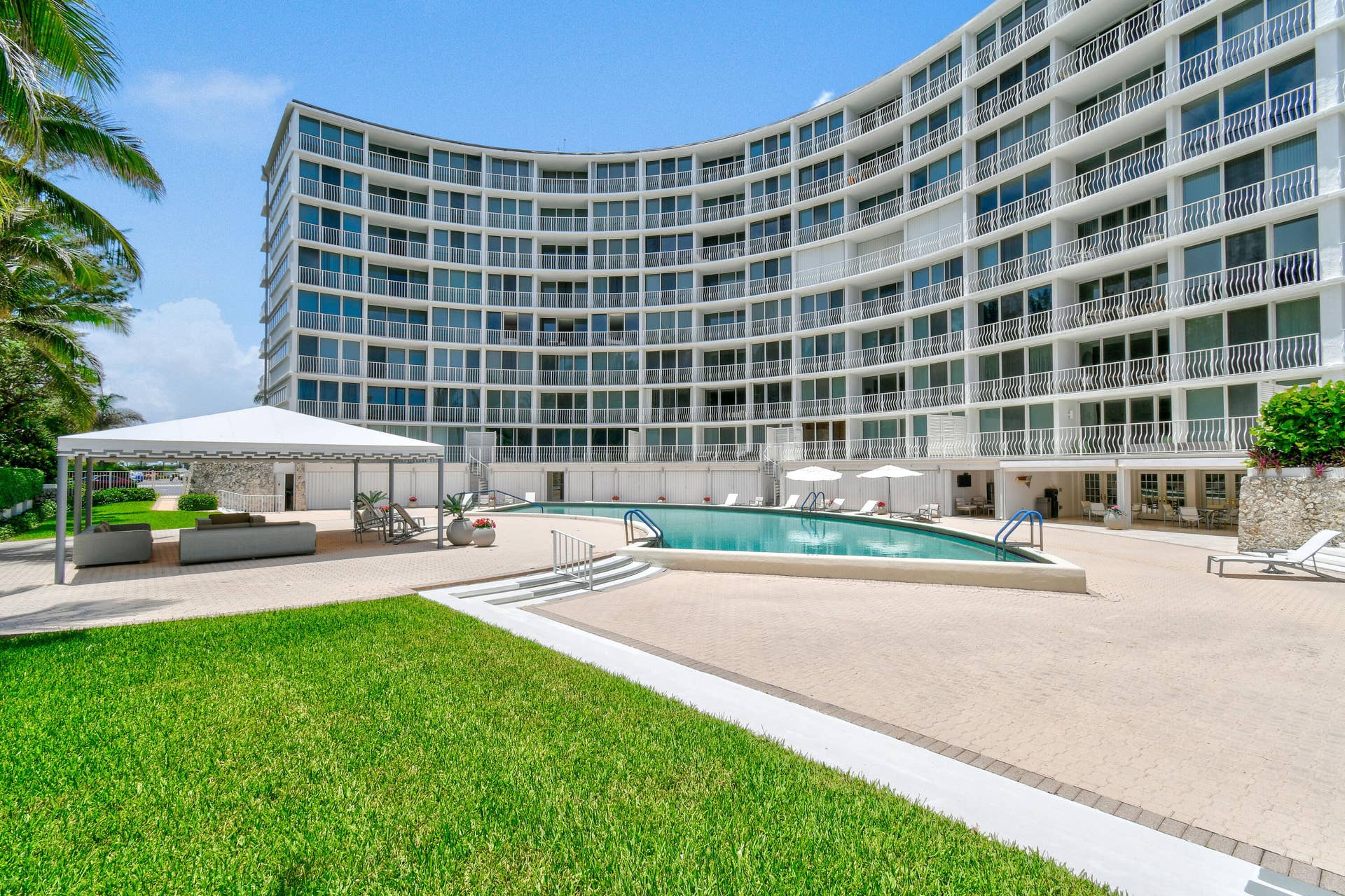 2774 S OCEAN Boulevard, #506, Palm Beach, FL 33480 2774SOceanBlvd-AmbassadorSouth(7)