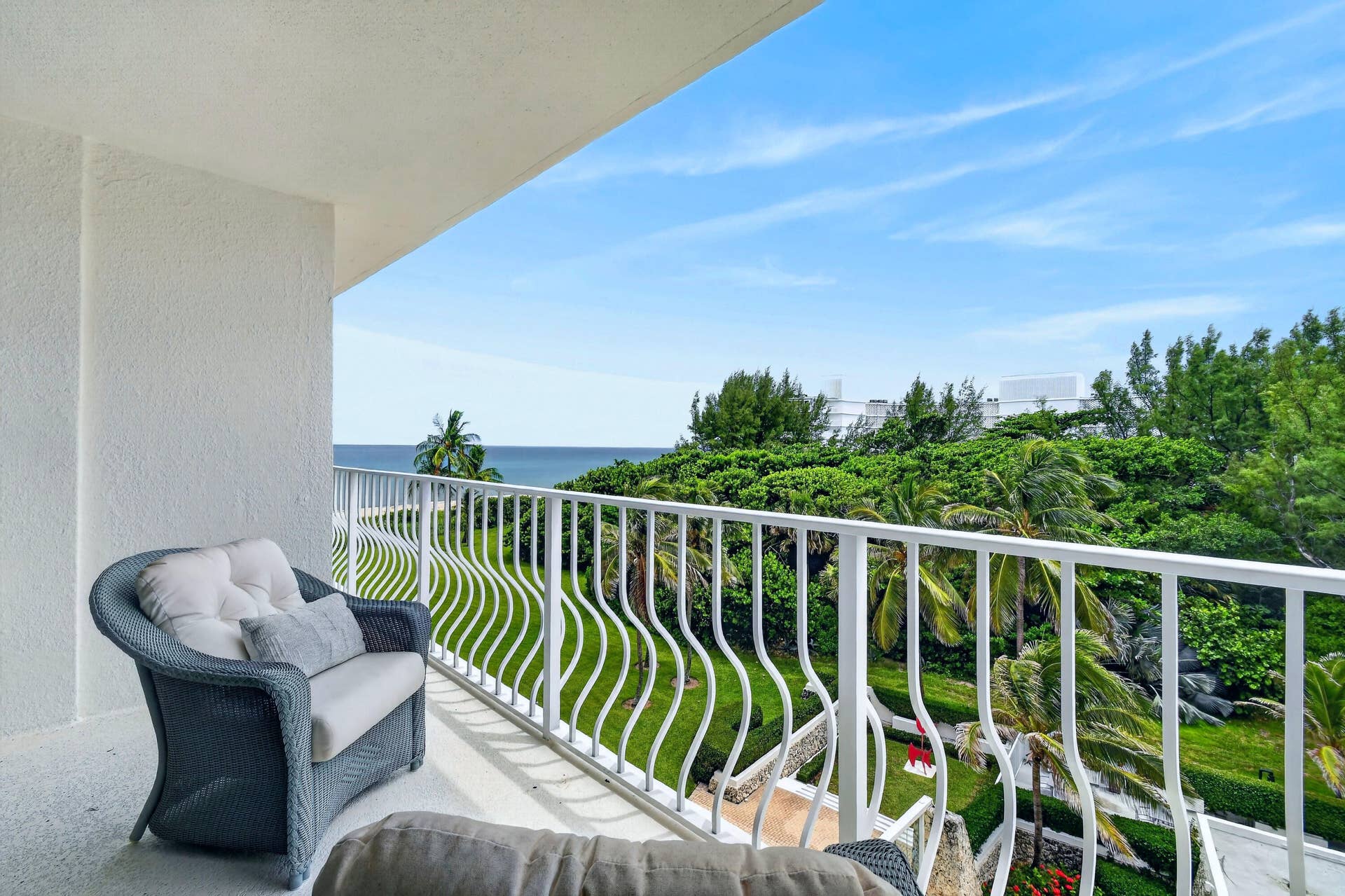 2774 S OCEAN Boulevard, #506, Palm Beach, FL 33480 2774SOceanBlvd#506(32)