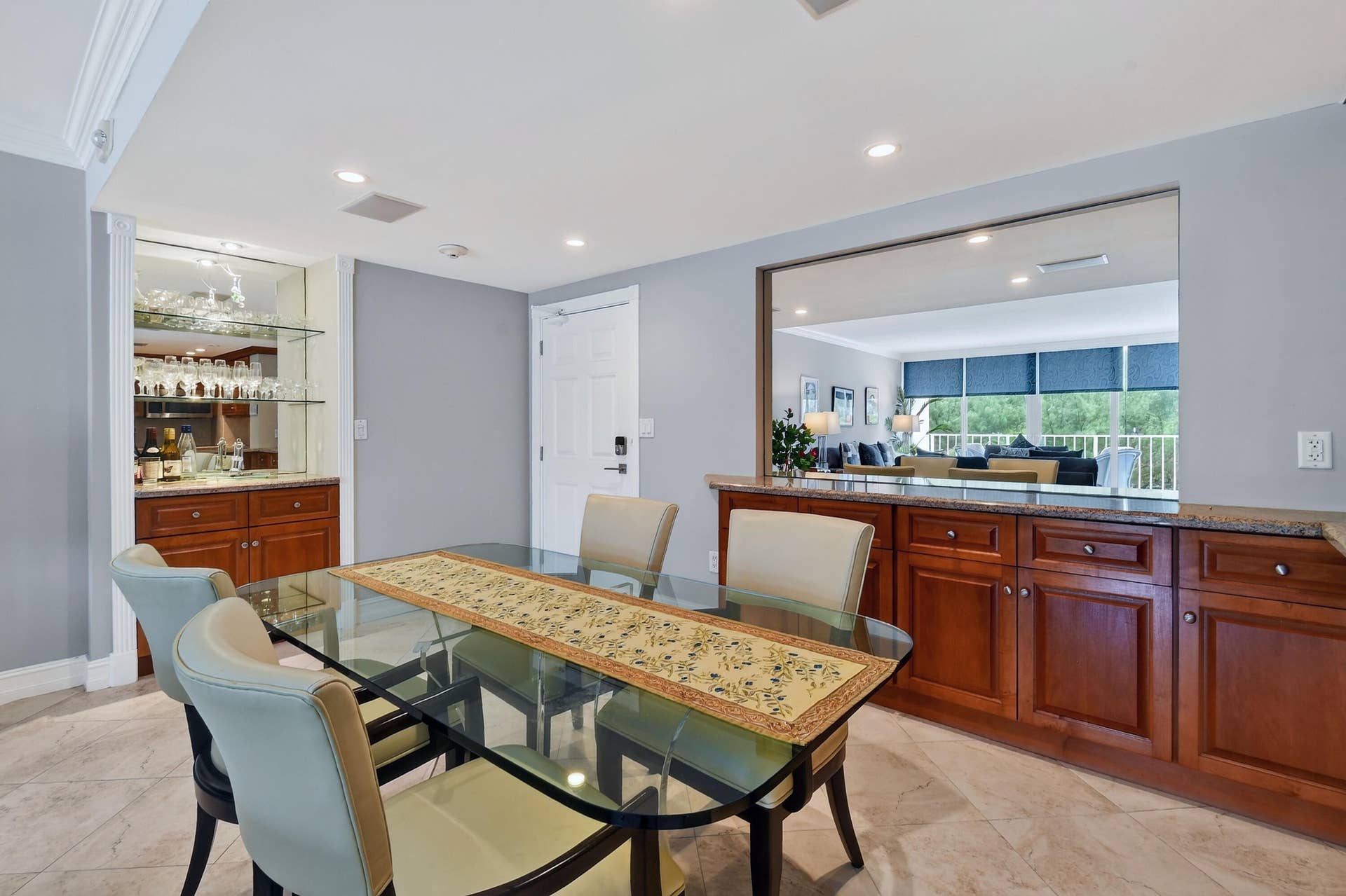 2774 S OCEAN Boulevard, #506, Palm Beach, FL 33480 2774SOceanBlvd#506(6)