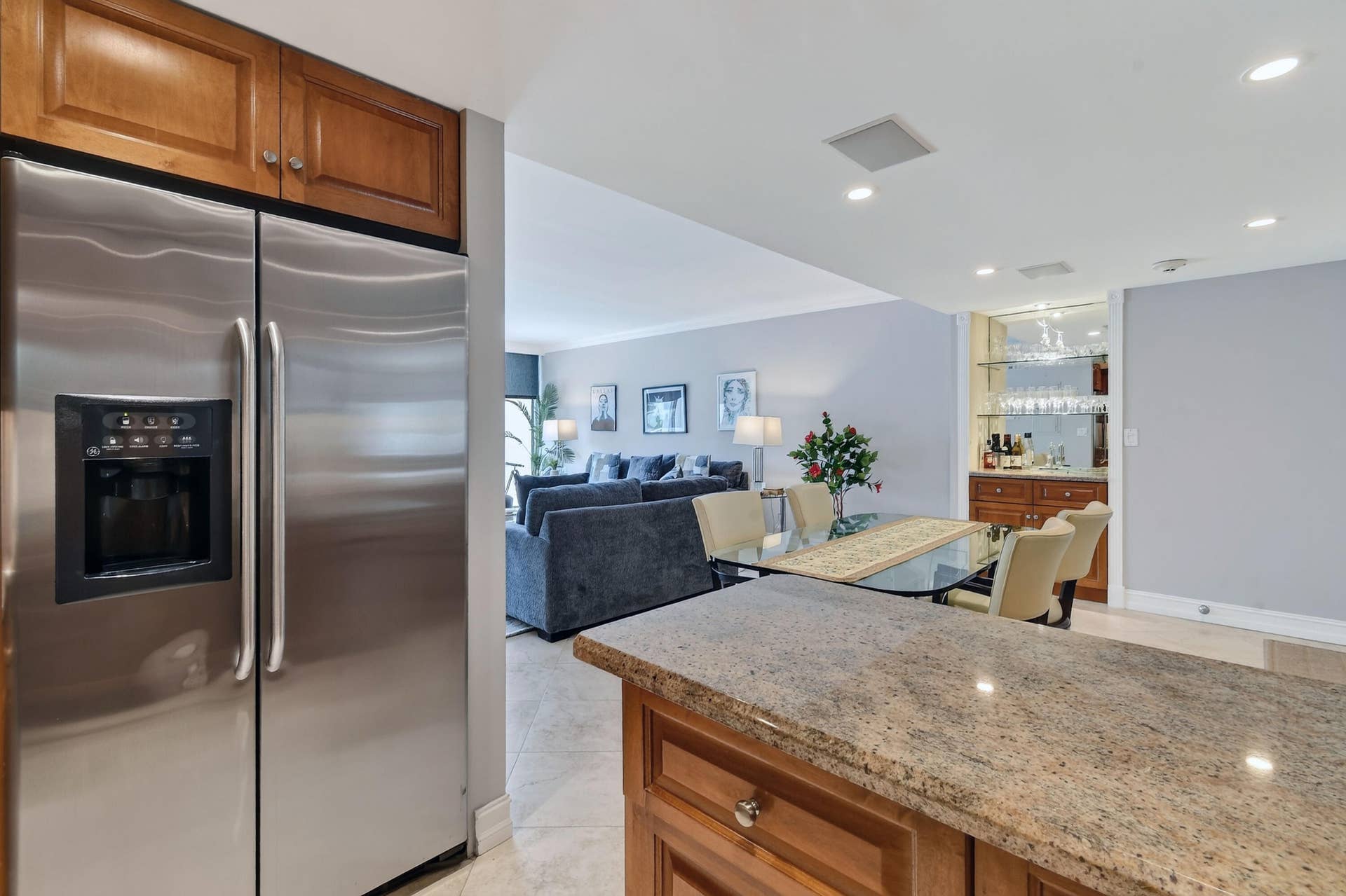 2774 S OCEAN Boulevard, #506, Palm Beach, FL 33480 2774SOceanBlvd#506(19)