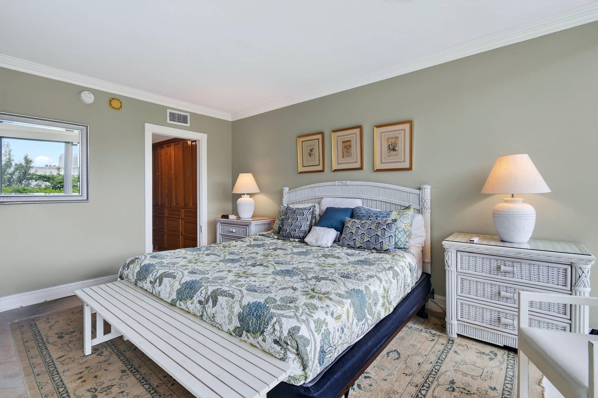 2774 S OCEAN Boulevard, #506, Palm Beach, FL 33480 2774SOceanBlvd#506(22)