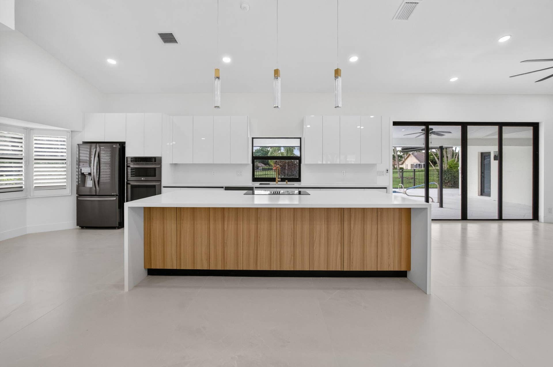 10226 FRESH MEADOW Lane, Boca Raton, FL 33498 22-web-or-mls-DSC_3077