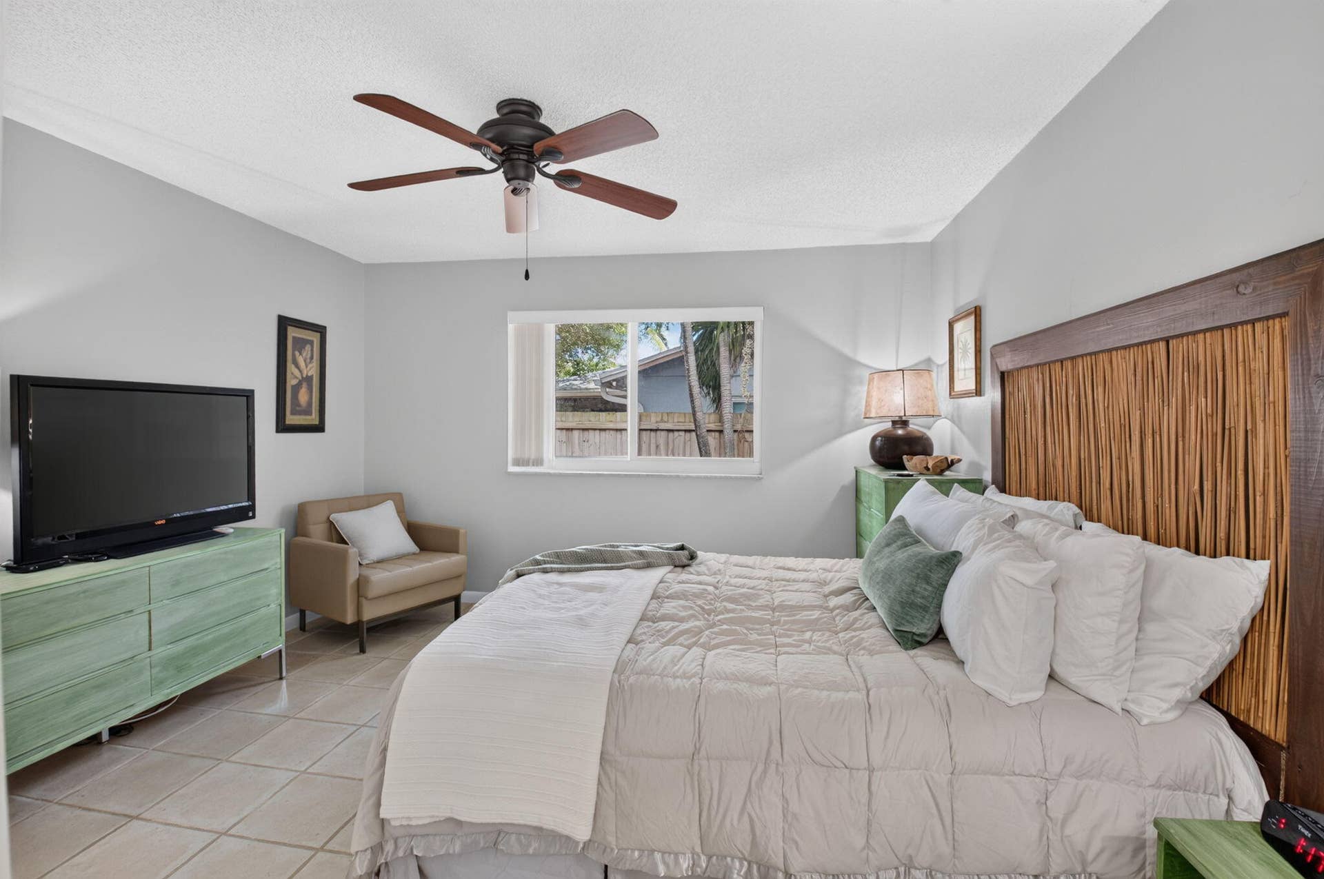4675 CANAL Drive, Lake Worth, FL 33463 21-web-or-mls-DSC_3950