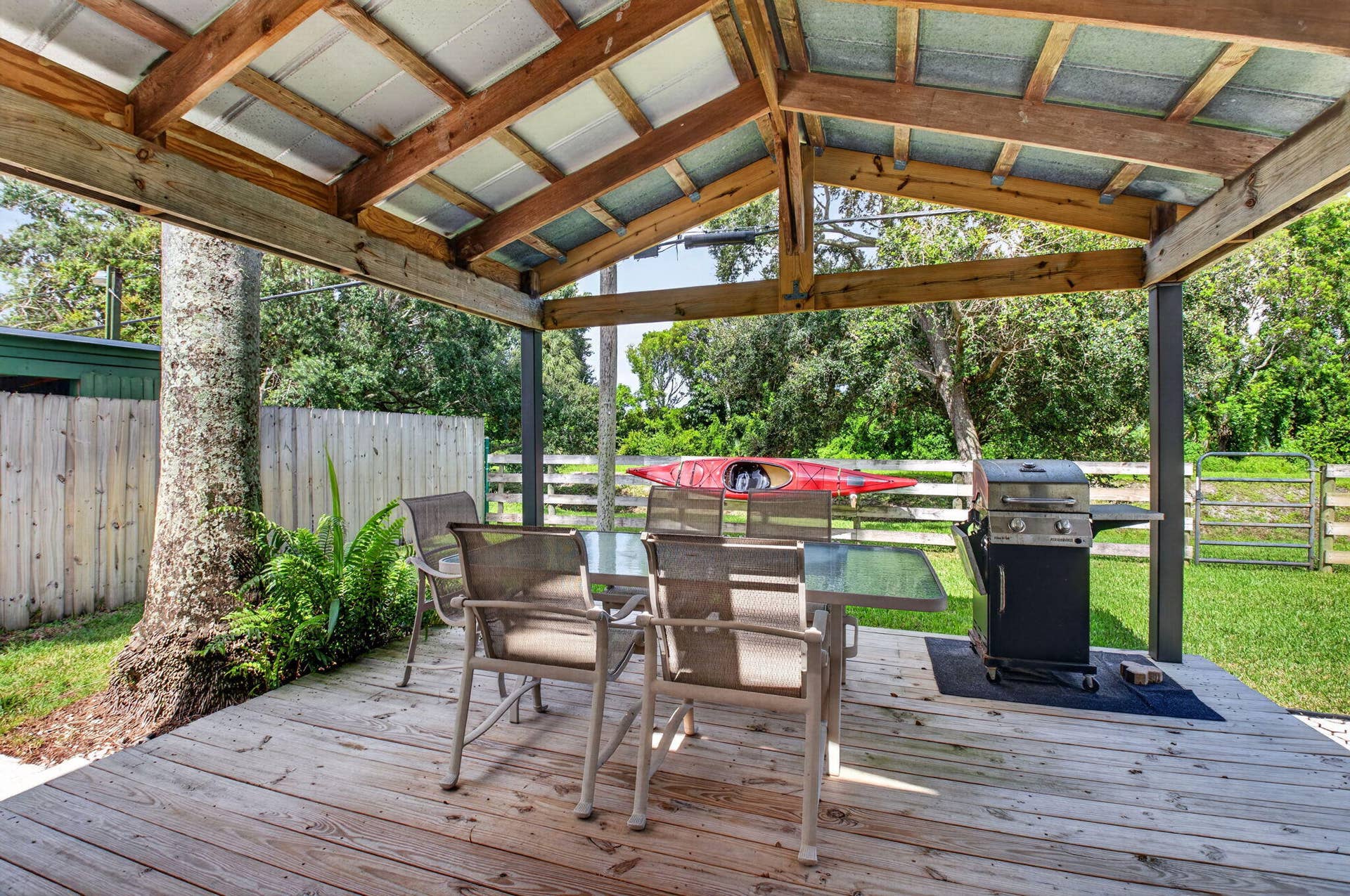 4675 CANAL Drive, Lake Worth, FL 33463 29-web-or-mls-DSC_3989