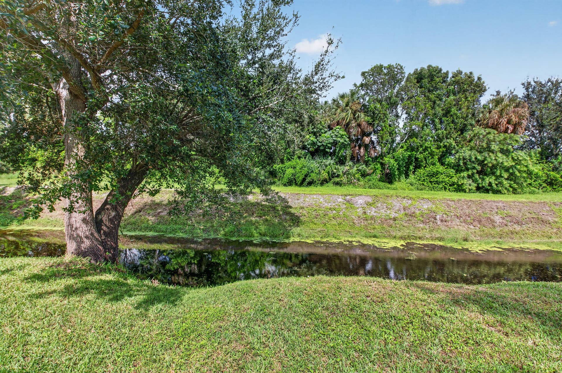 4675 CANAL Drive, Lake Worth, FL 33463 35-web-or-mls-DSC_4019