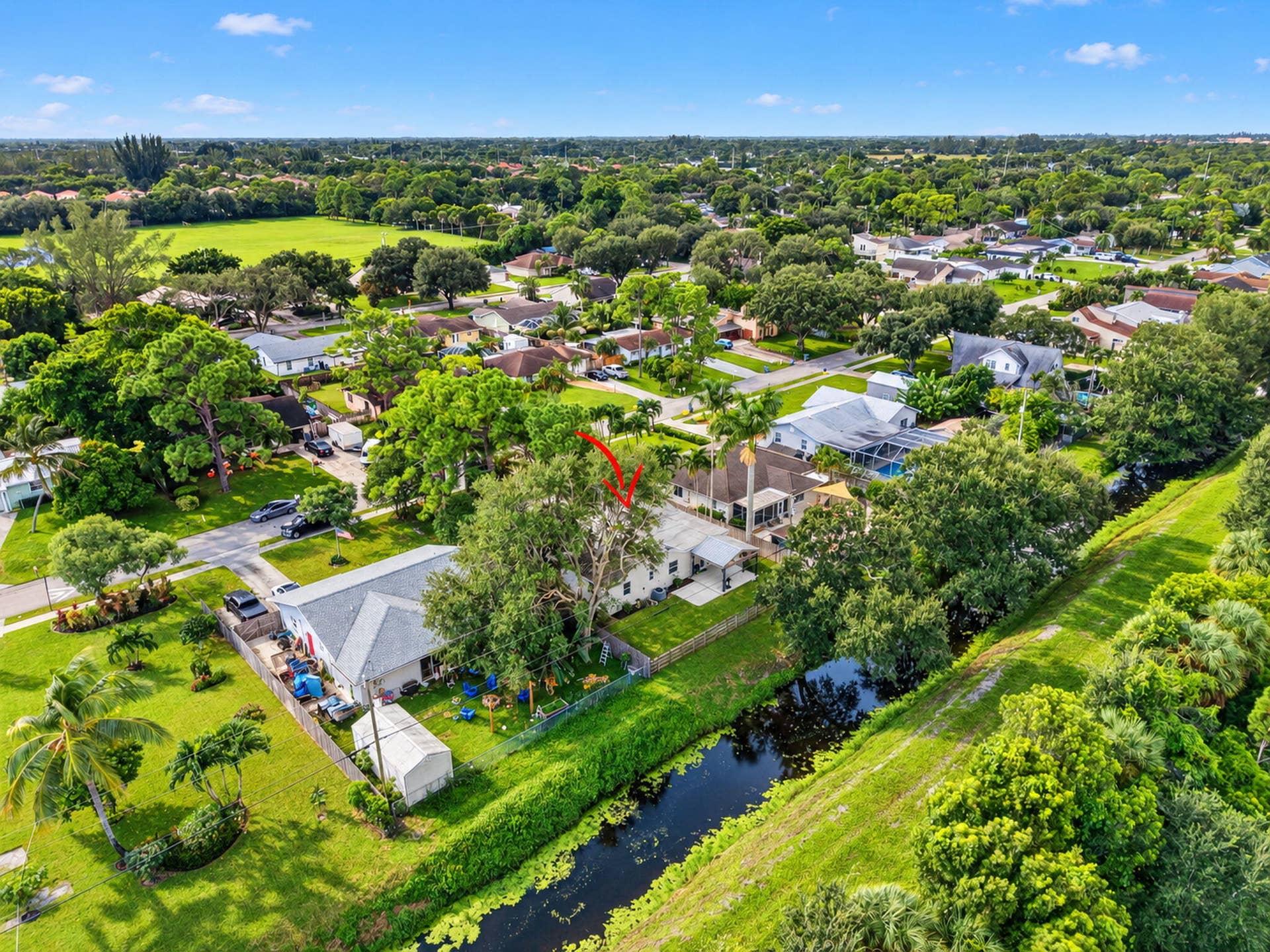 4675 CANAL Drive, Lake Worth, FL 33463 43-web-or-mls-DJI_20261007133246_0421_D