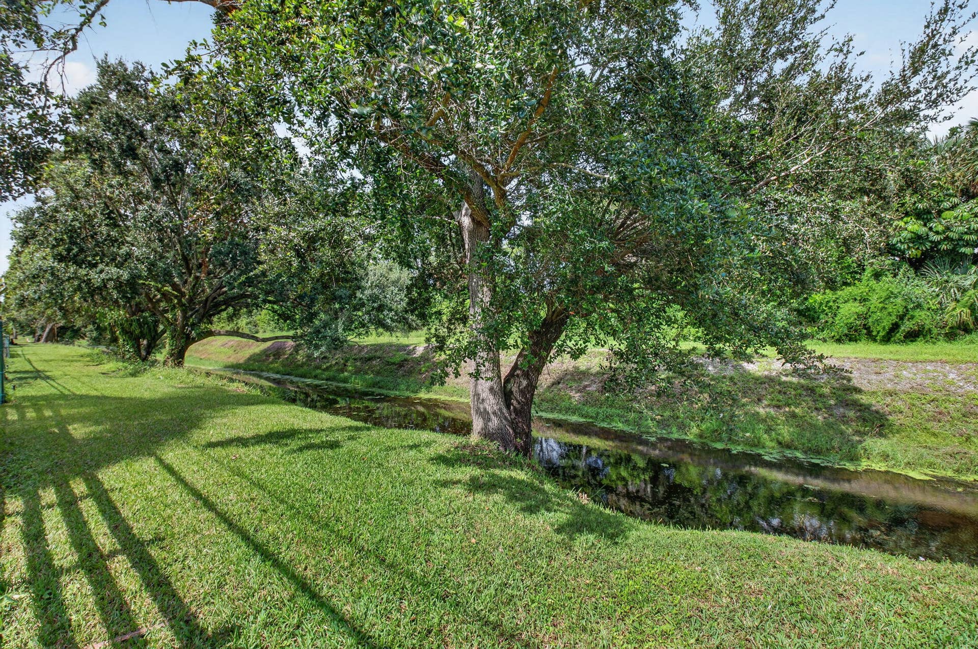 4675 CANAL Drive, Lake Worth, FL 33463 37-web-or-mls-DSC_4029