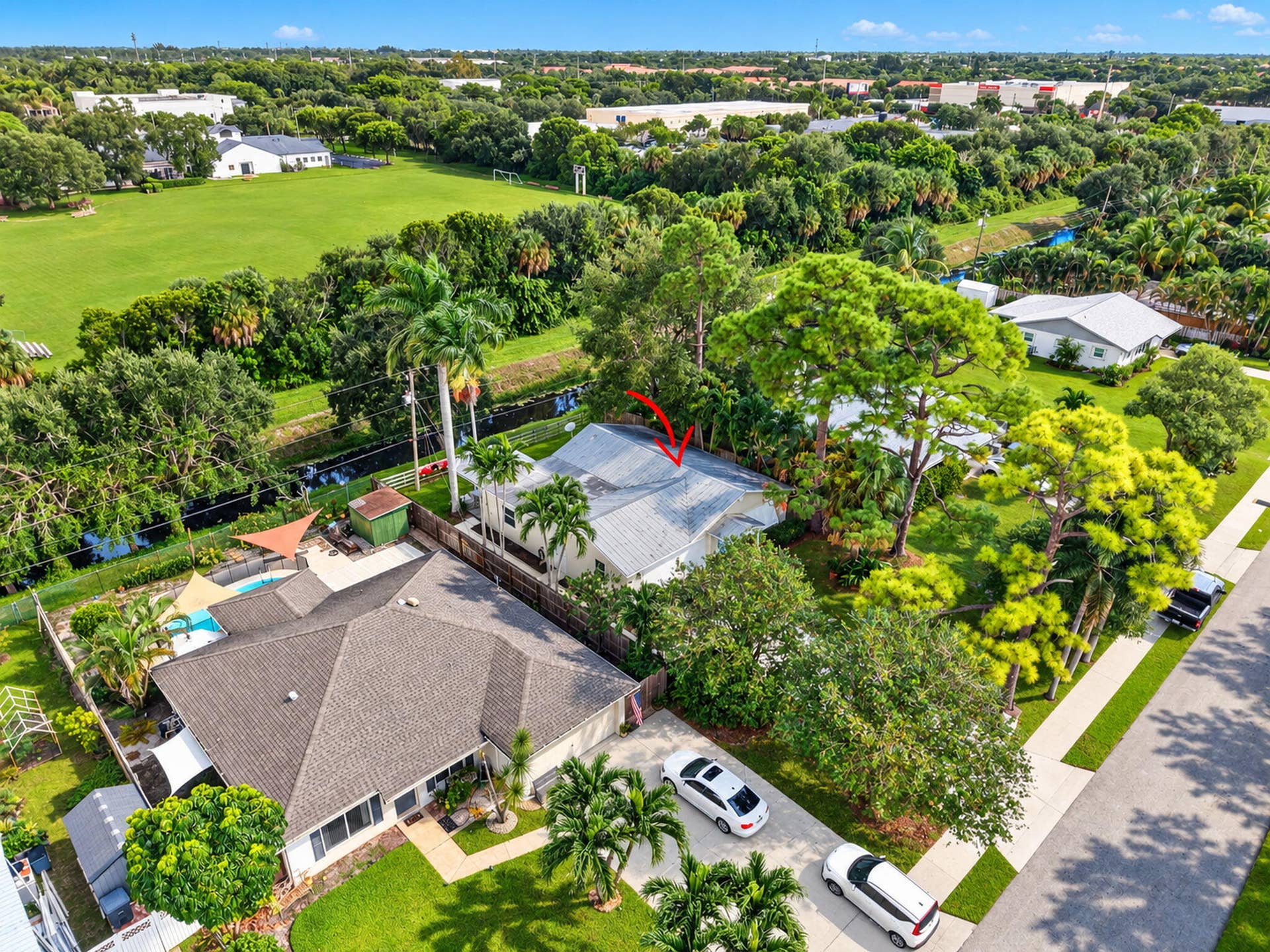 4675 CANAL Drive, Lake Worth, FL 33463 48-web-or-mls-DJI_20261007133349_0450_D