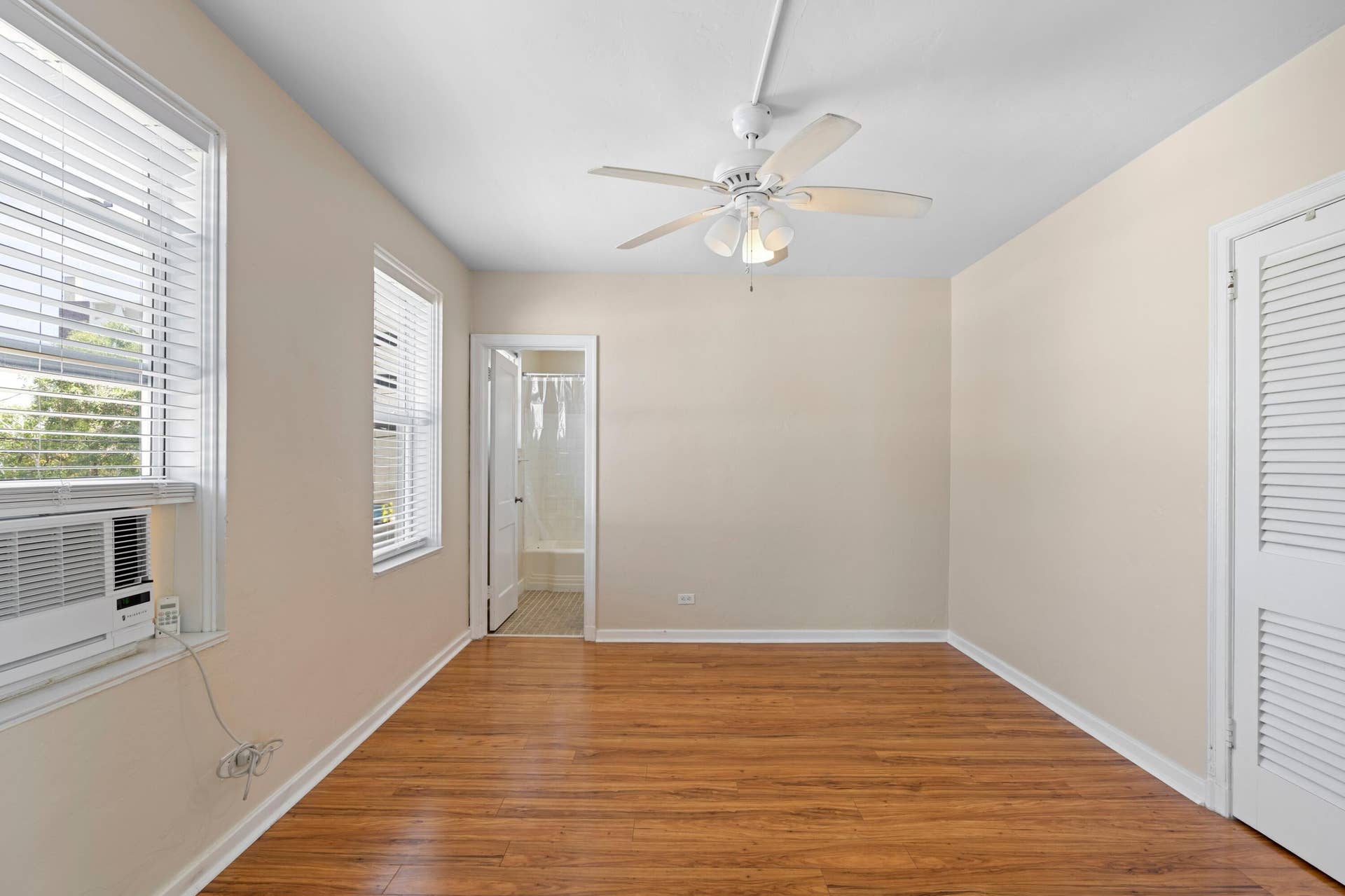 90 SE 5th Avenue, #4, Delray Beach, FL 33483 DSC07384.jpg-SMALL