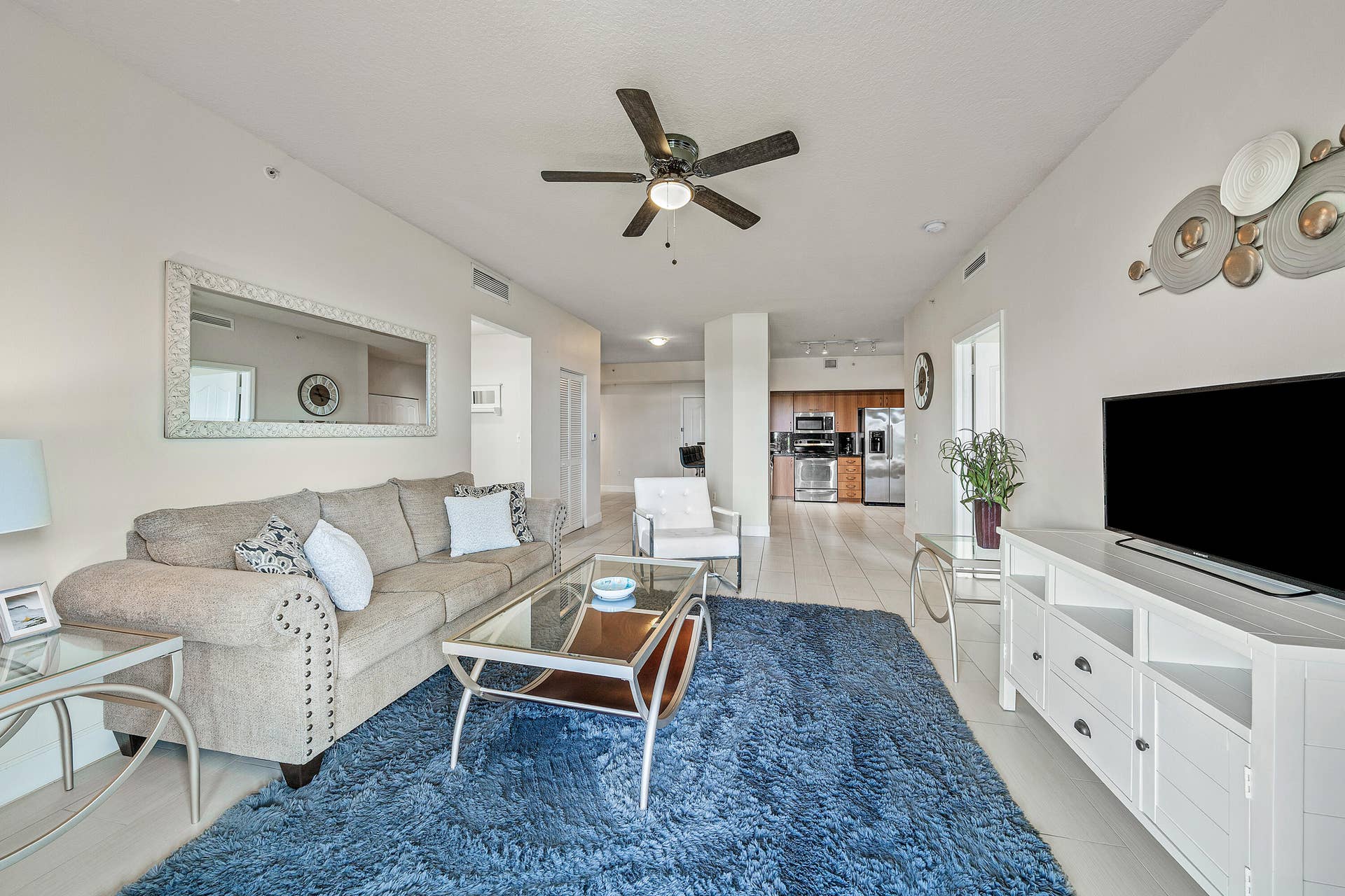 255 NE 3rd Avenue, #2503, Delray Beach, FL 33444 Living Room