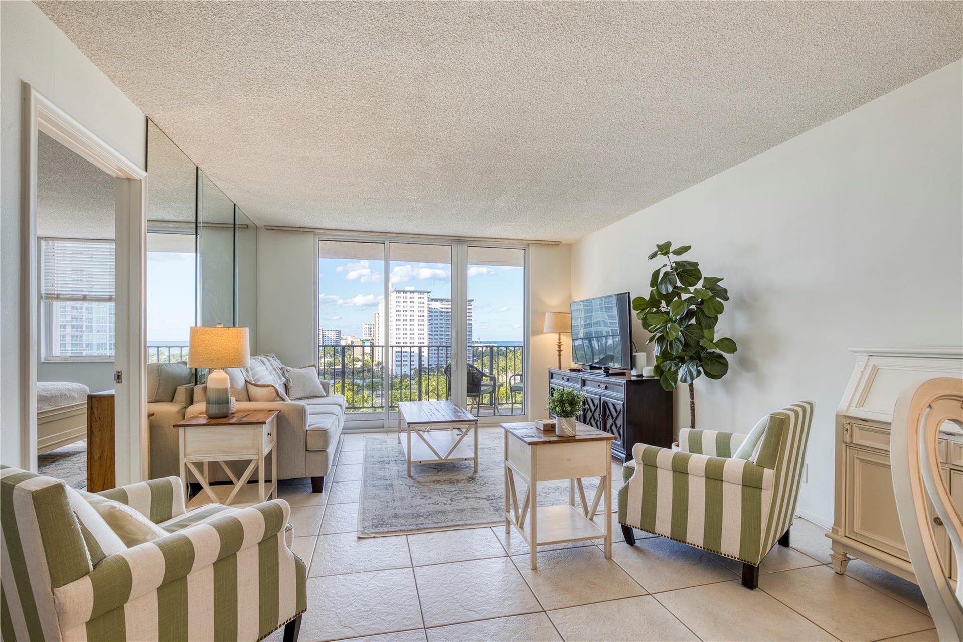 101 Briny Avenue, #809, Pompano Beach, FL 33062 Photo 4