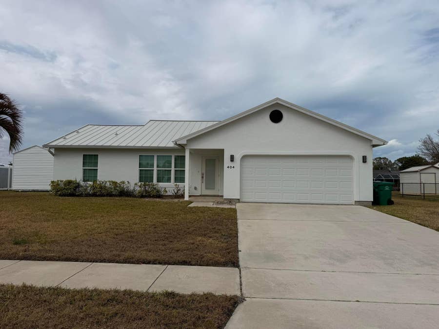 Property photo for 404 NE CAMELOT Drive, Port St Lucie, FL