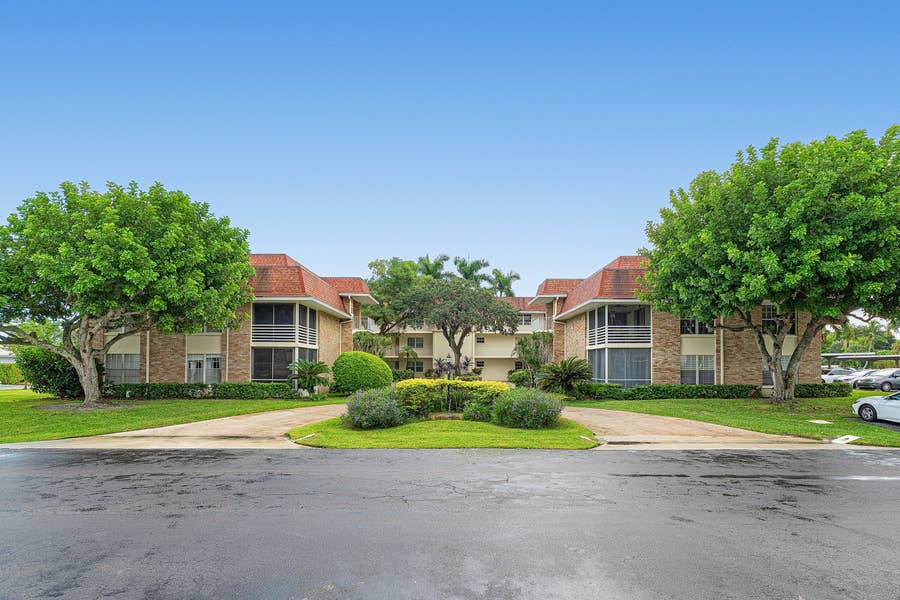 Property photo for 5510 TAMBERLANE Circle, #247, Palm Beach Gardens, FL