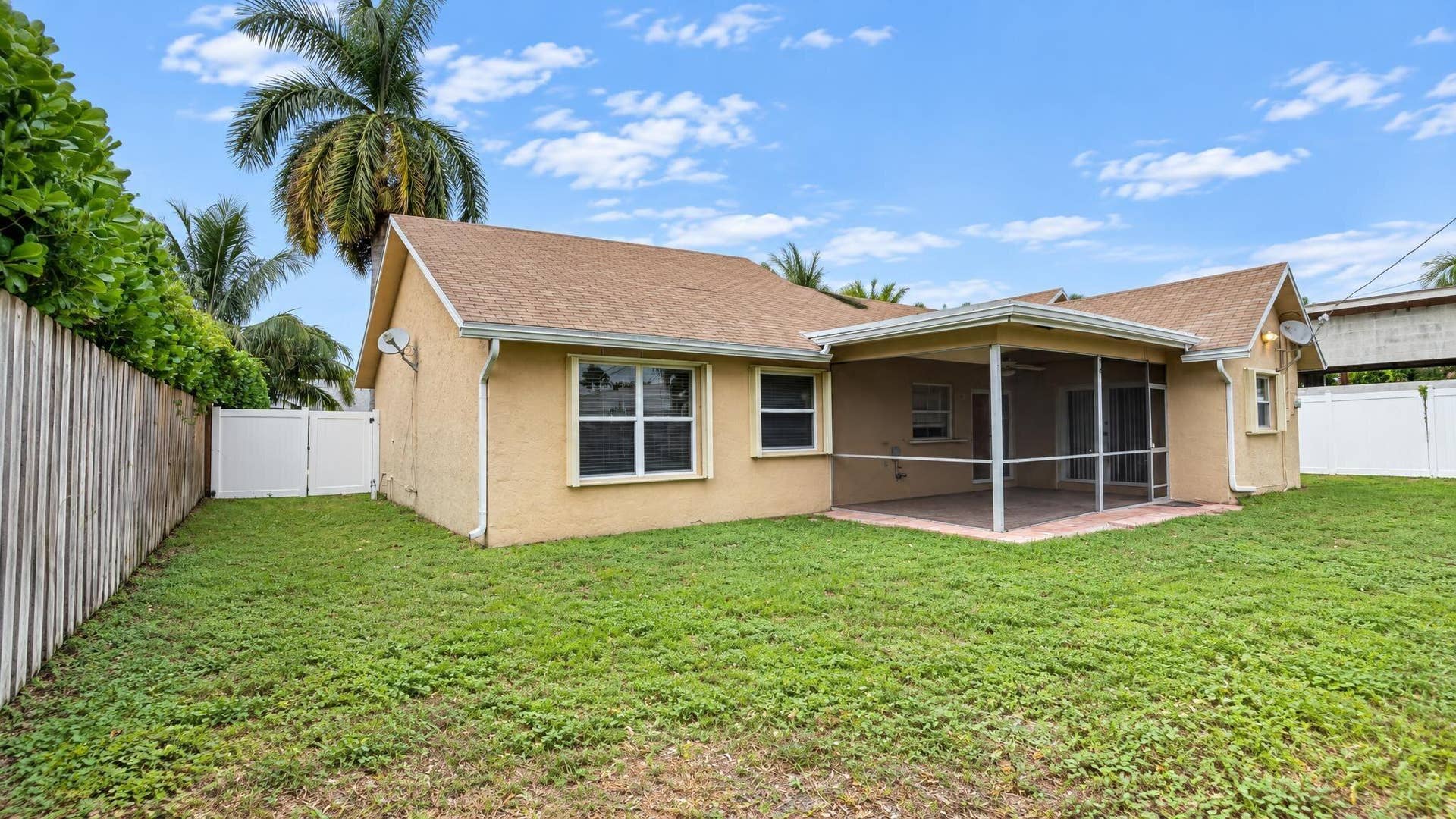 118 MOHIGAN Circle, Boca Raton, Boca Raton, FL 33487 24_118_Mohigan_Cir_Other_16x9