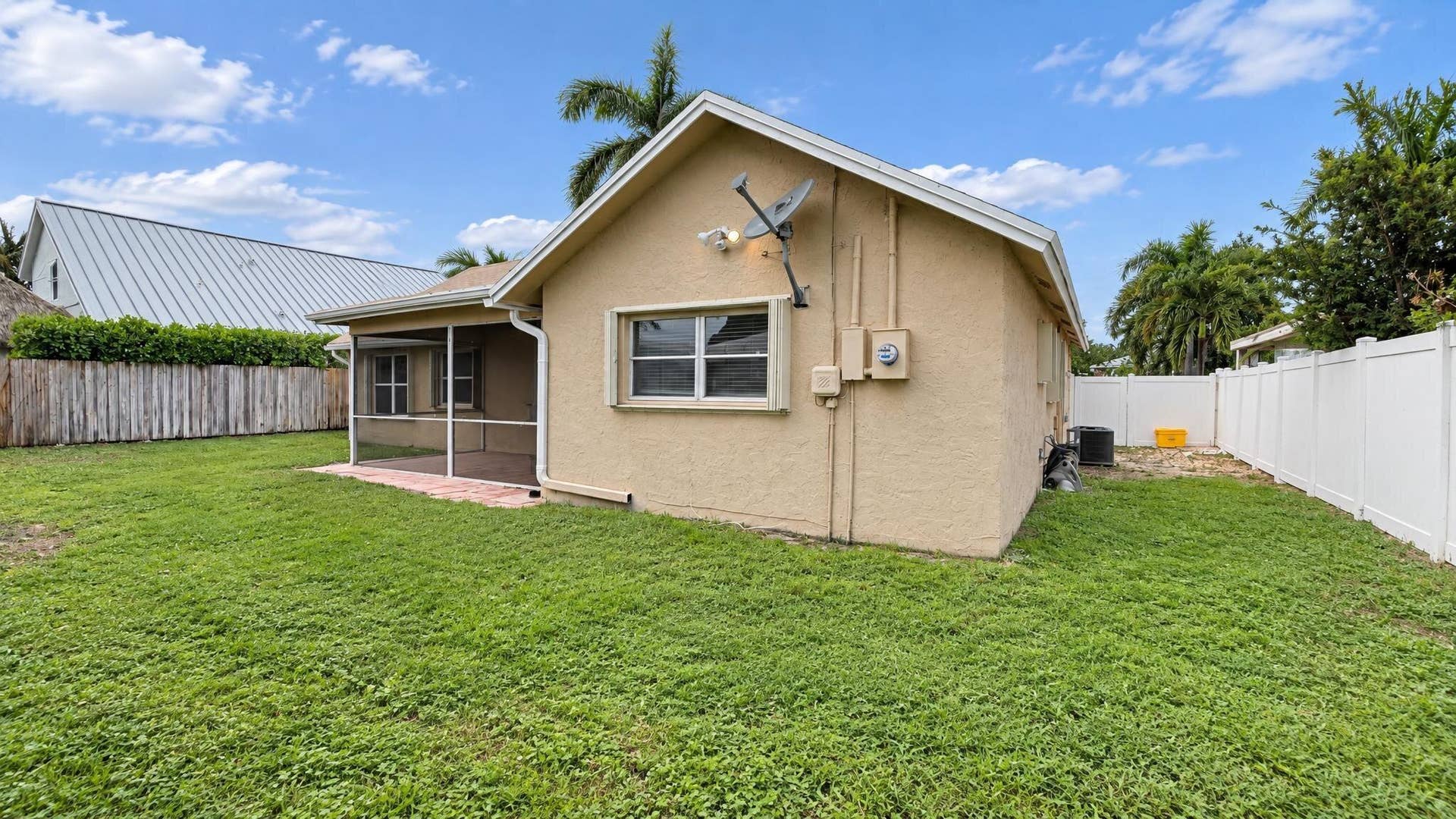 118 MOHIGAN Circle, Boca Raton, Boca Raton, FL 33487 26_118_Mohigan_Cir_Other_16x9