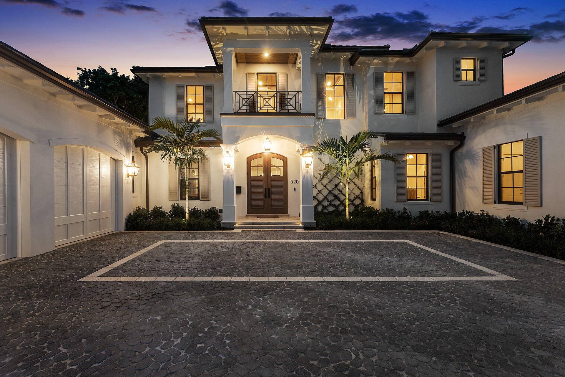 Exterior Entry Twilight