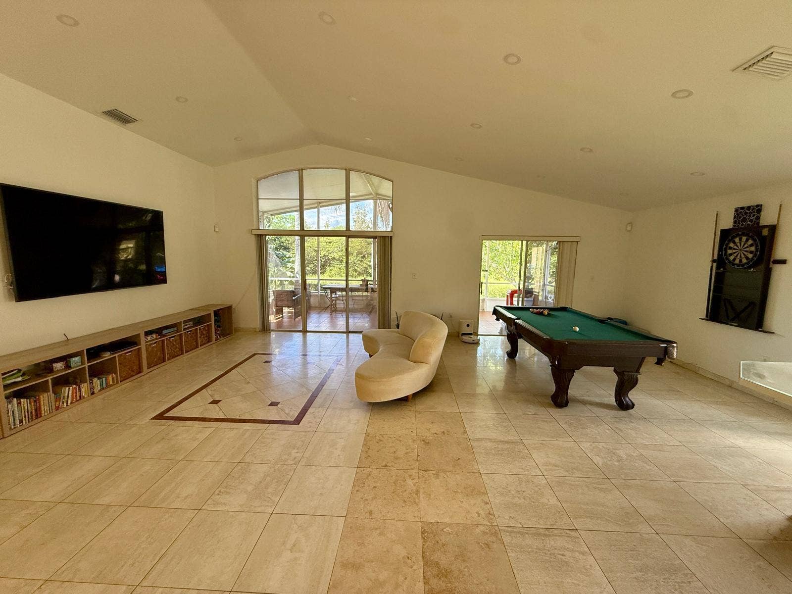 870 NW 166TH Avenue, Pembroke Pines, FL 33028 WhatsApp Image 2026-10-07 at 9.31.02 AM