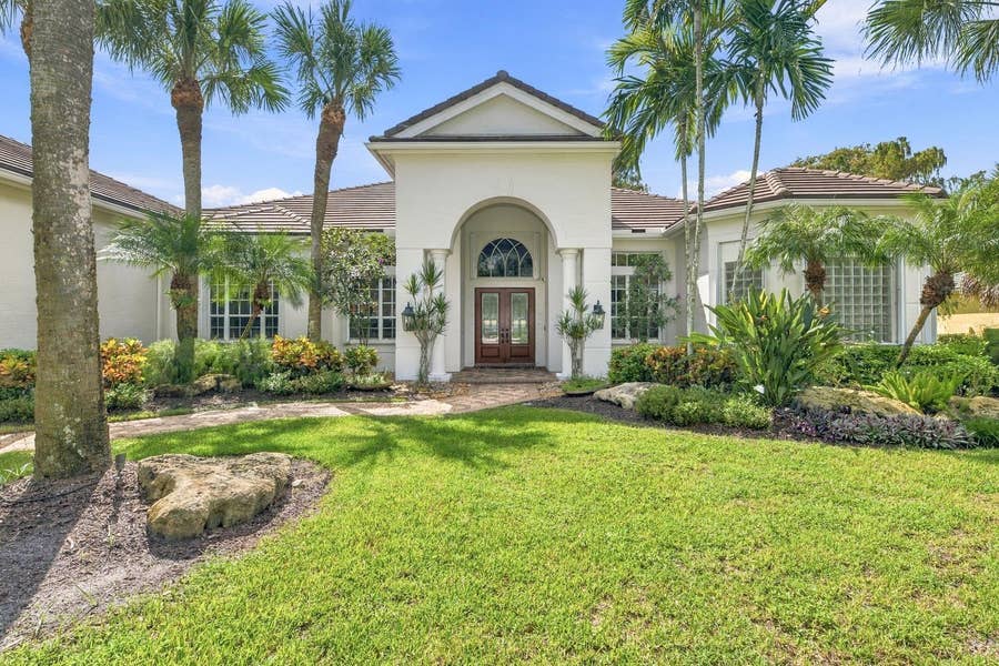 Property photo for 17104 GULF PINE Circle, Wellington, FL