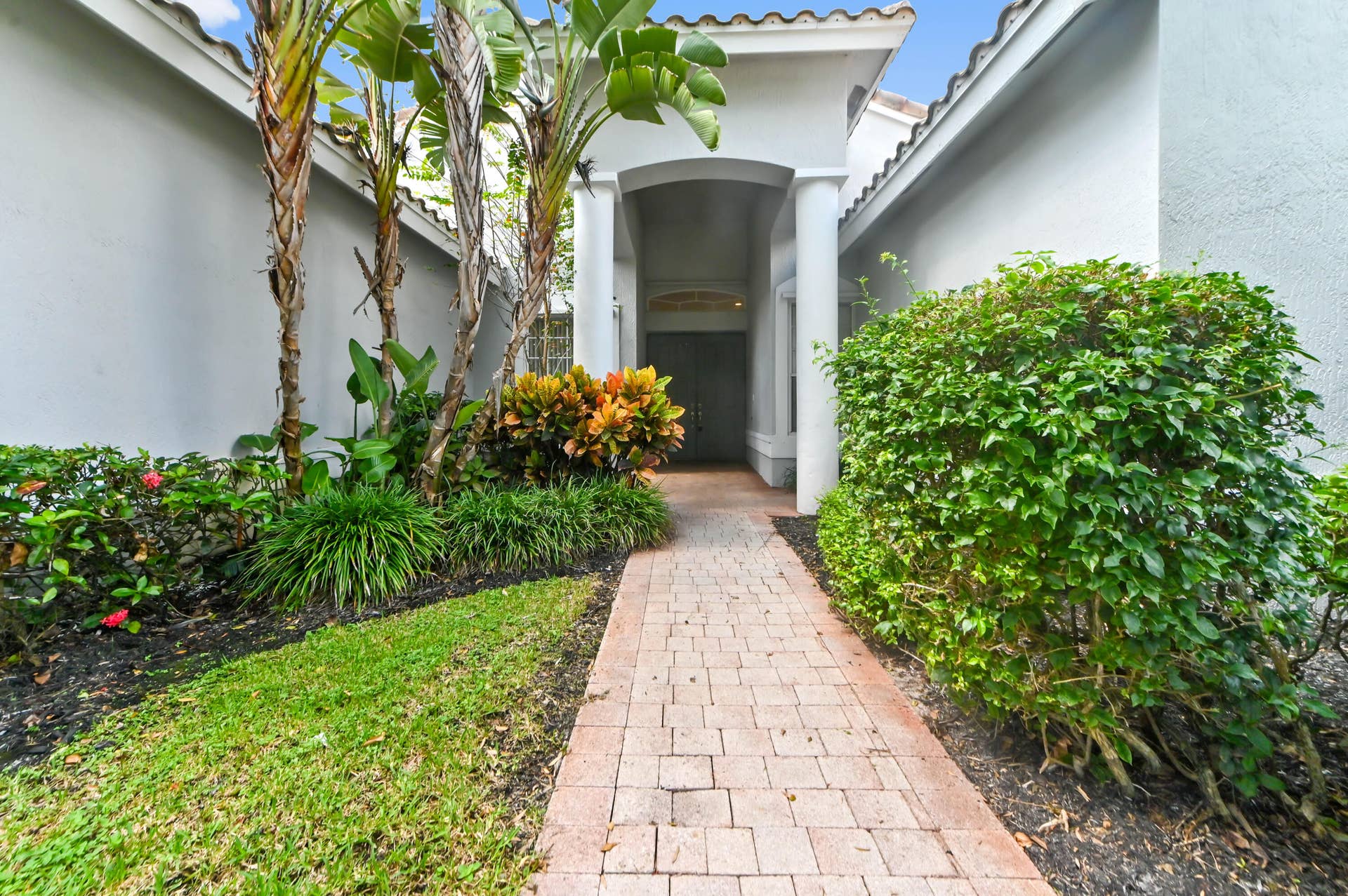 6389 Cortona Street, Lake Worth, FL 33467 03 front 03