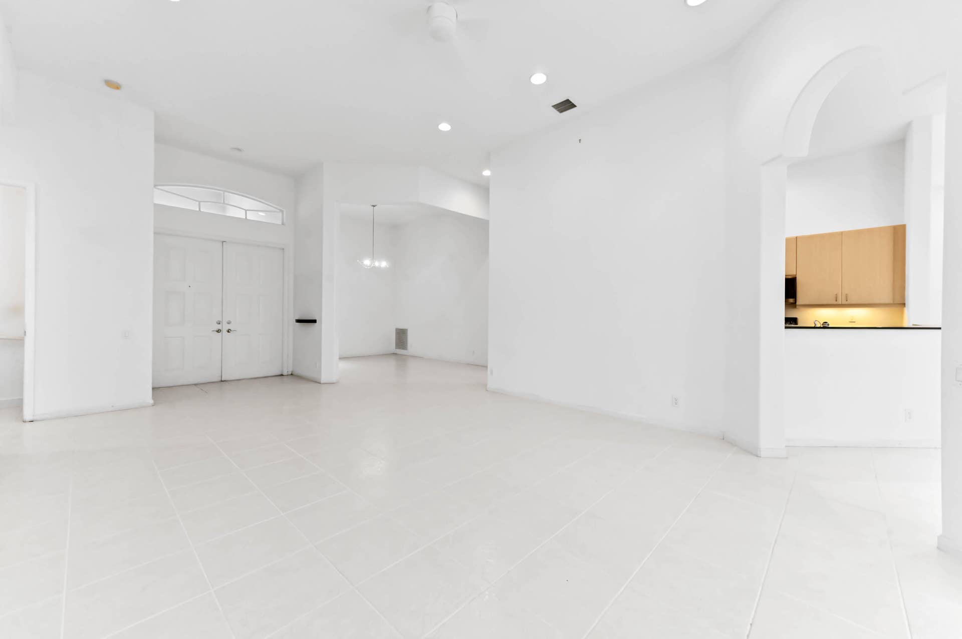 6389 Cortona Street, Lake Worth, FL 33467 07 living room 03