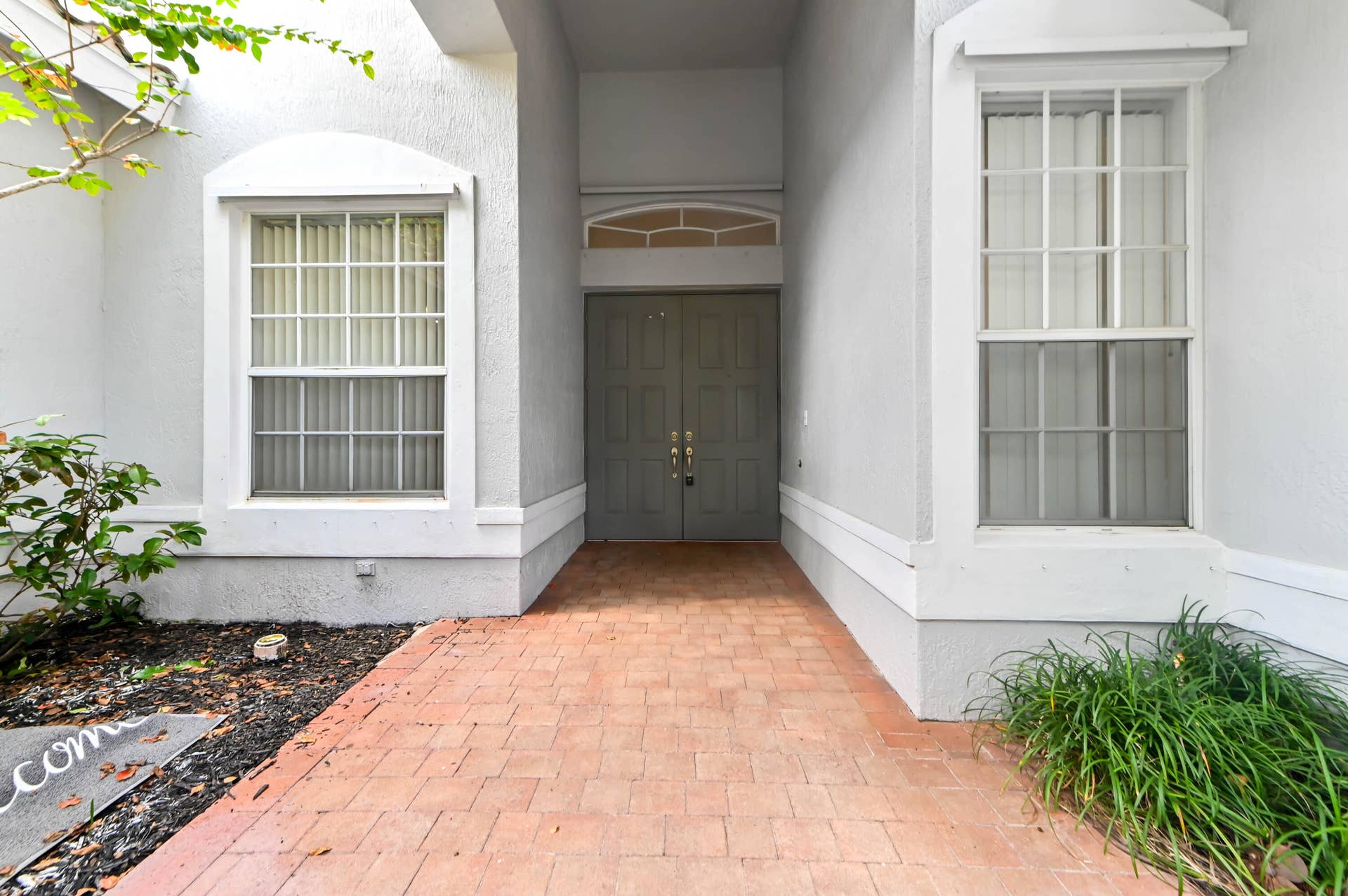 6389 Cortona Street, Lake Worth, FL 33467 04 entry 01
